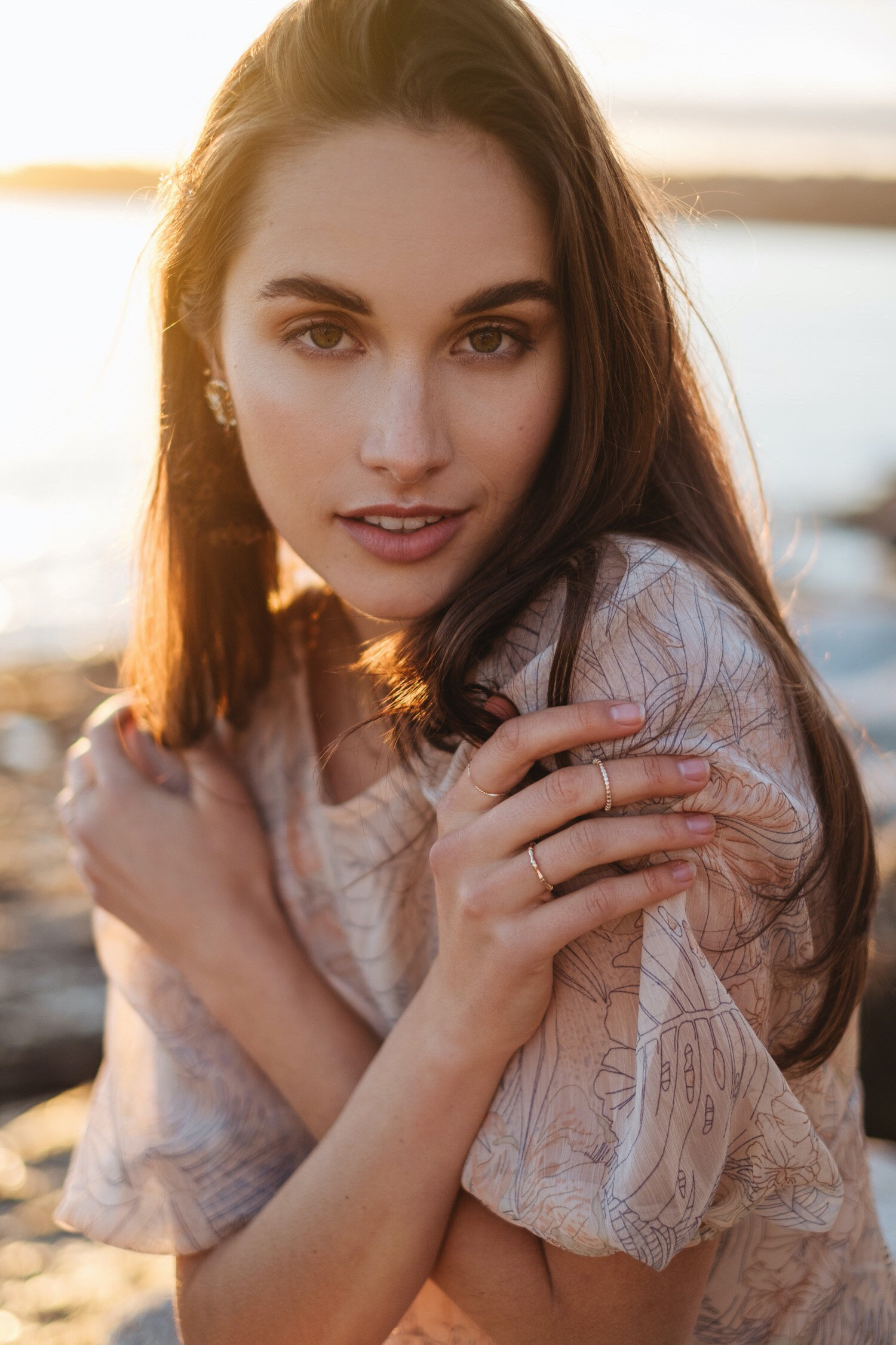 Fujifilm X-T4 + XF 35mm f1.4 Golden Hour Portrait Photography — JULIA  TROTTI | Photography Tutorials + Camera and Lens Reviews