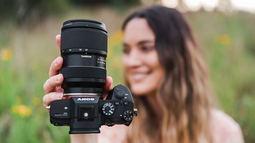 Amazon.com : Sony a7 III Mirrorless Camera Bundle - ILCE7M3/B with 