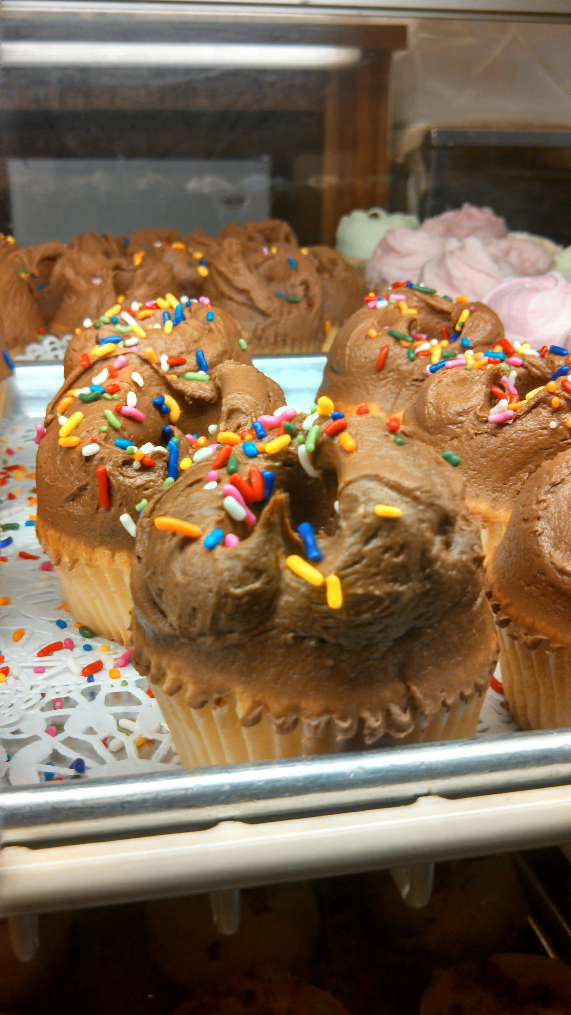 Yum! <3 Love and Cupcakes!