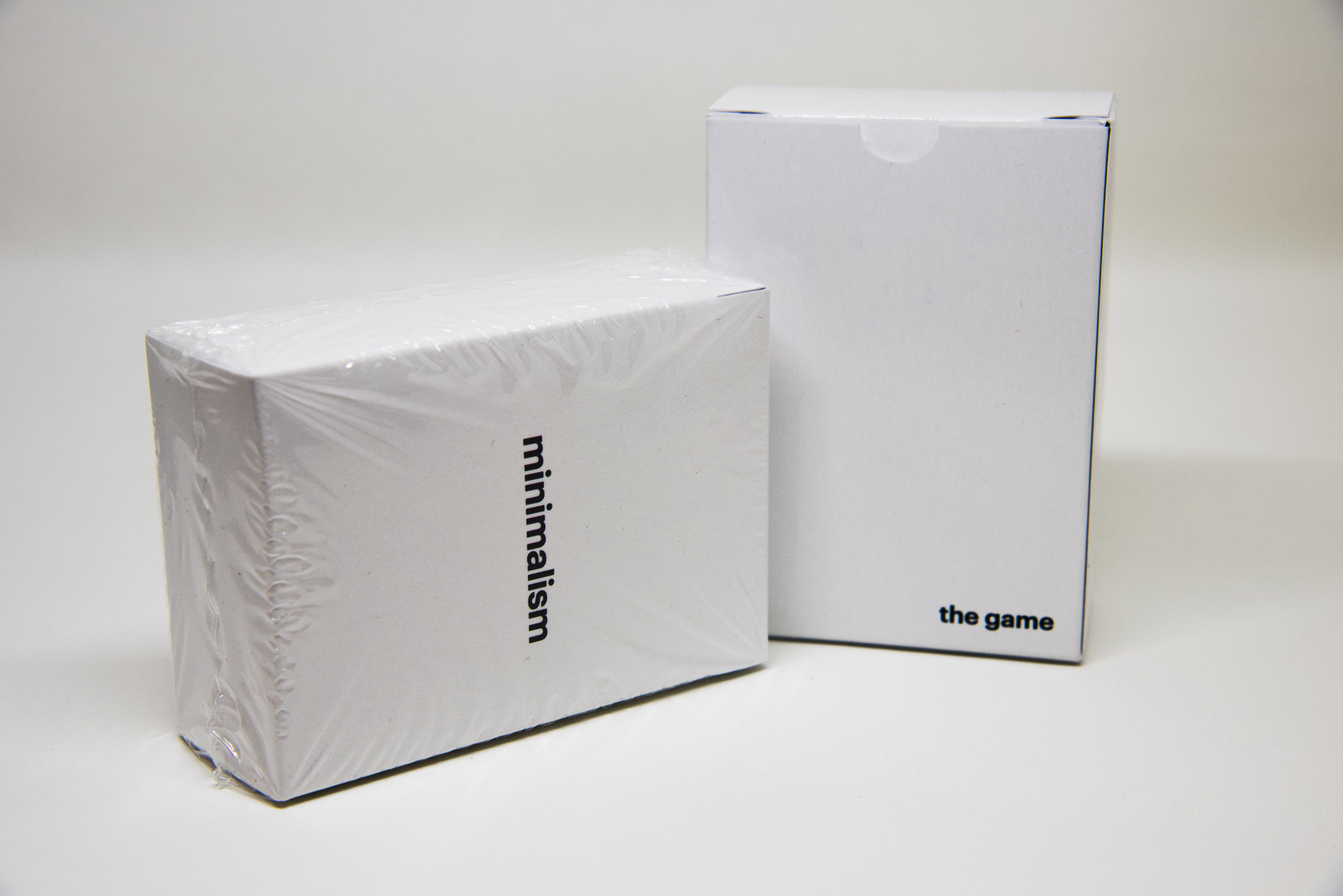 A front and back view of the box.