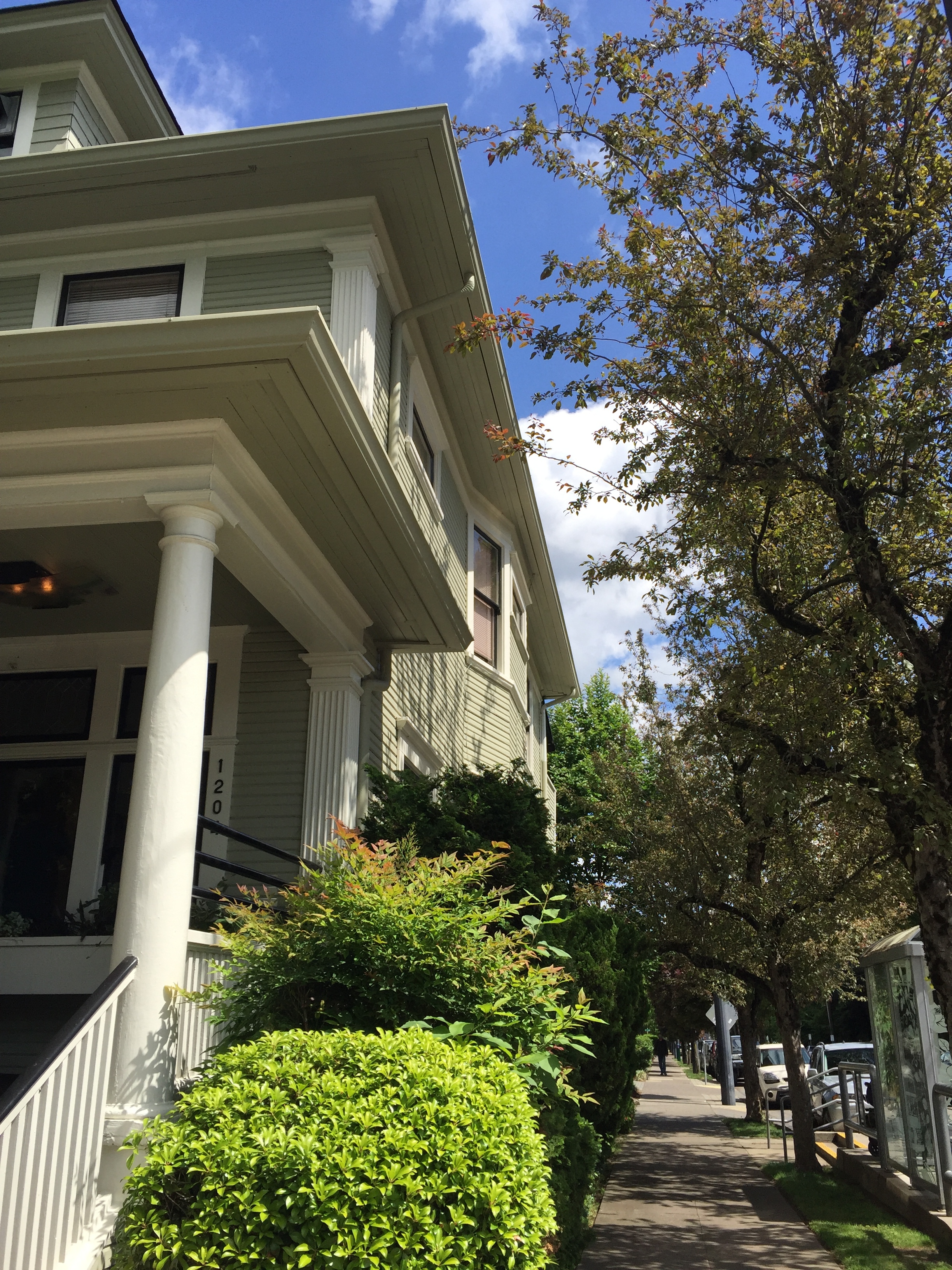  Nestled on a leafy street in Northwest Portland, Paley's Place is located inside a charming Victorian home. 