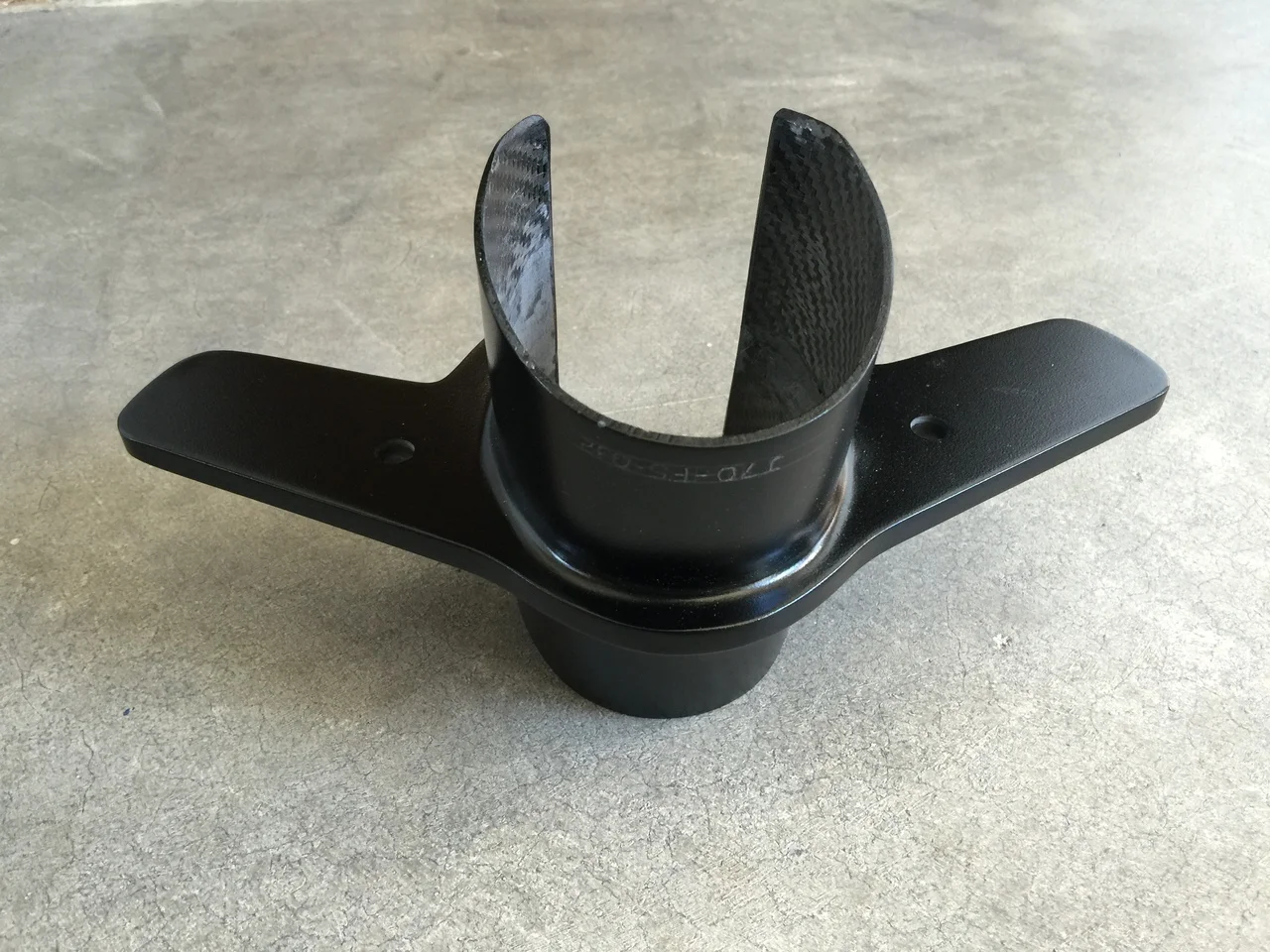 Replacement J/70 Spreader Flange Bracket