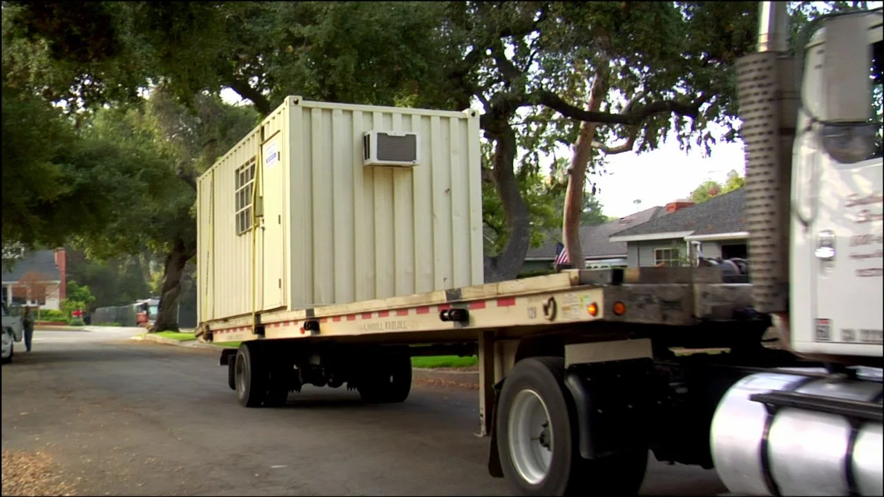 Xmas Without China Trailer