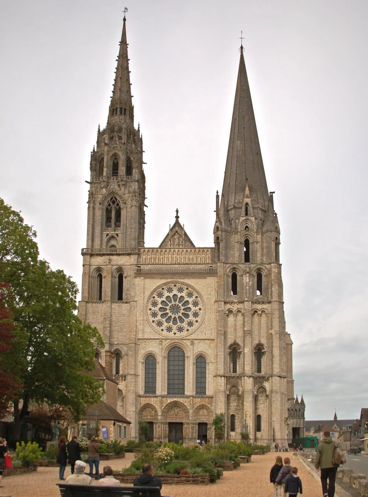 Chartres / Paris Weekend more details