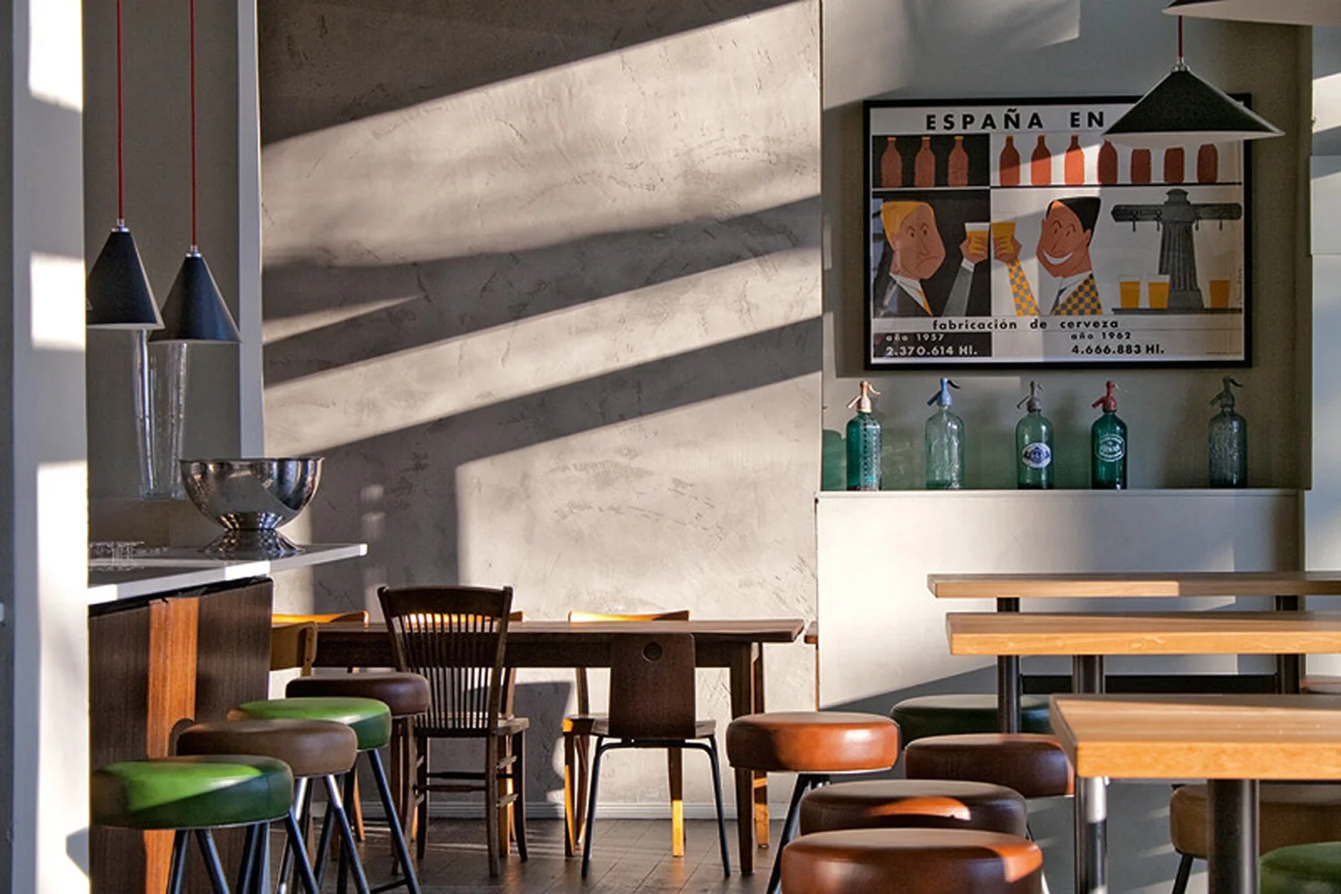 Bar Raval Berlin Studio Warm