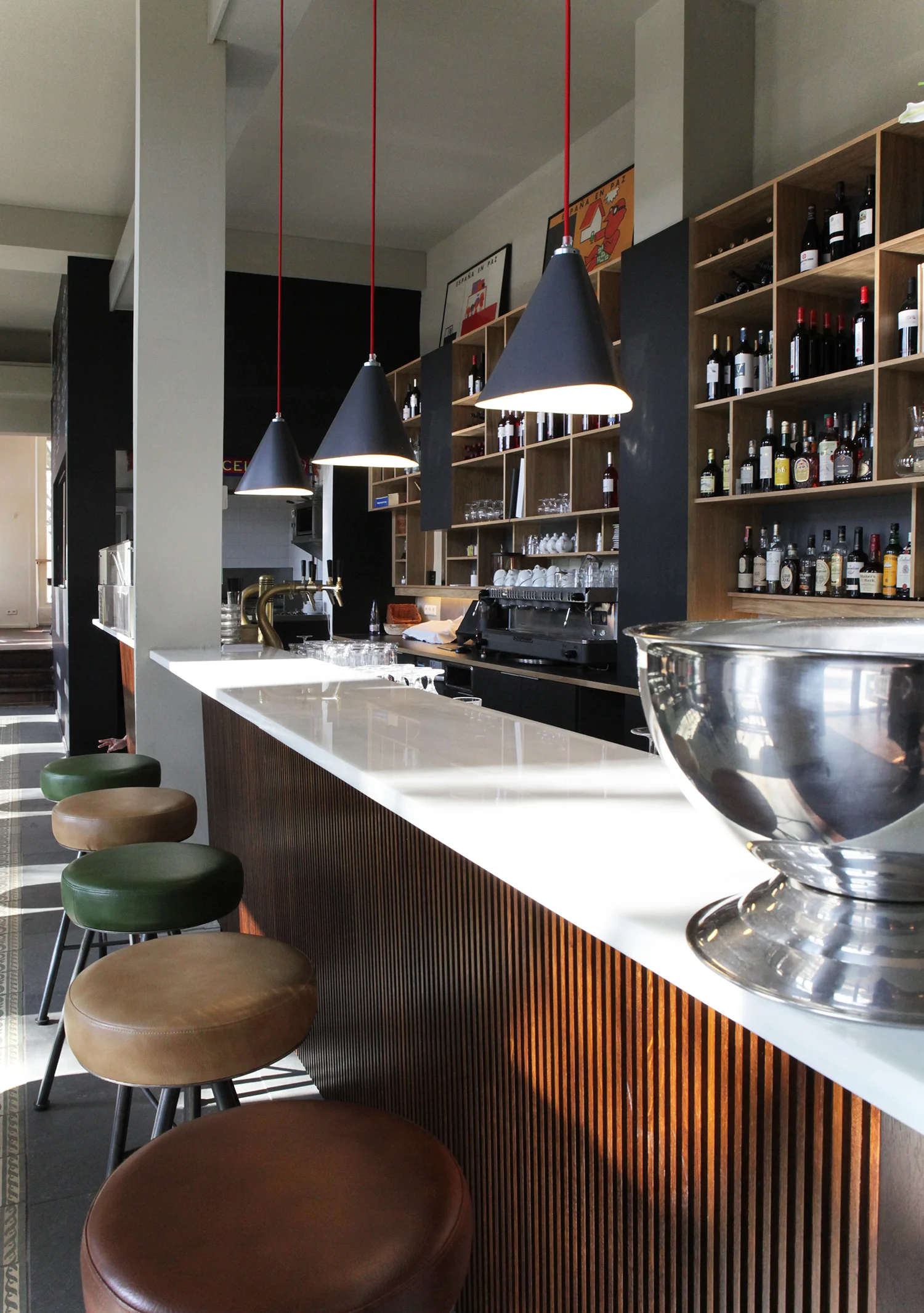 Bar Raval Berlin Studio Warm