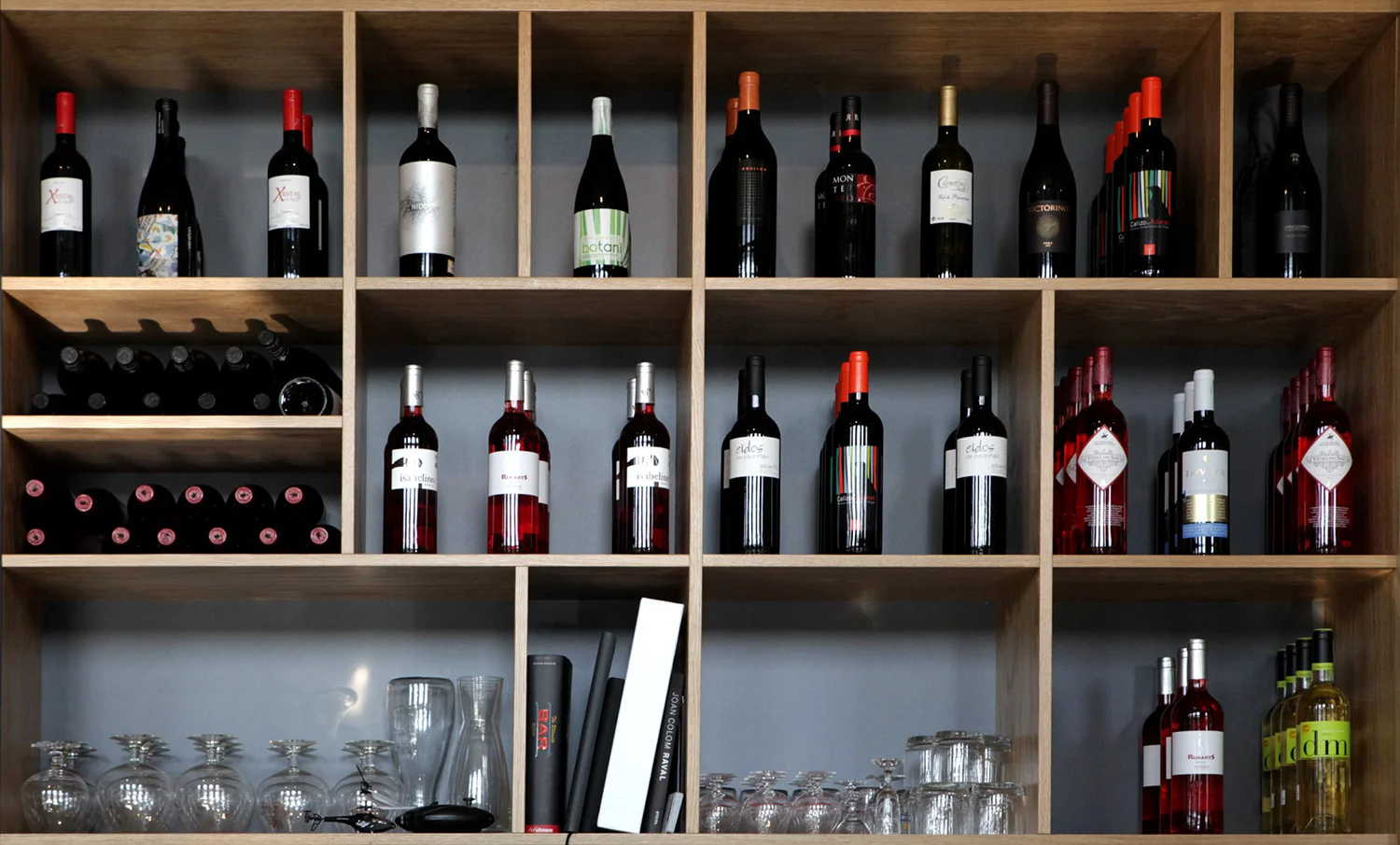 Bar Raval Berlin Studio Warm