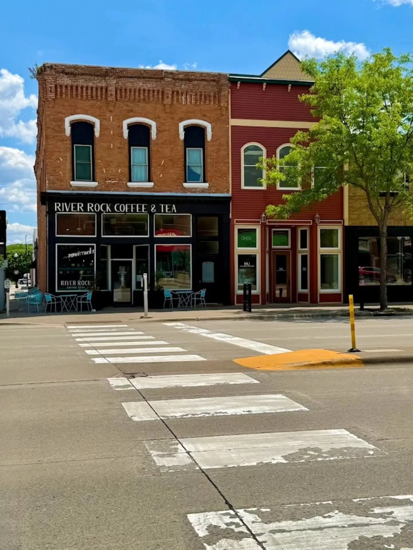 Always grateful for the incredible community that gathers around our mugs. Your support keeps our little corner warm, vibrant, and inspired. ☕️ Happy Thanksgiving from all of us at River Rock.

Special hours Friday: 
St. Peter 7am-6pm
Mankato 7am - 1
