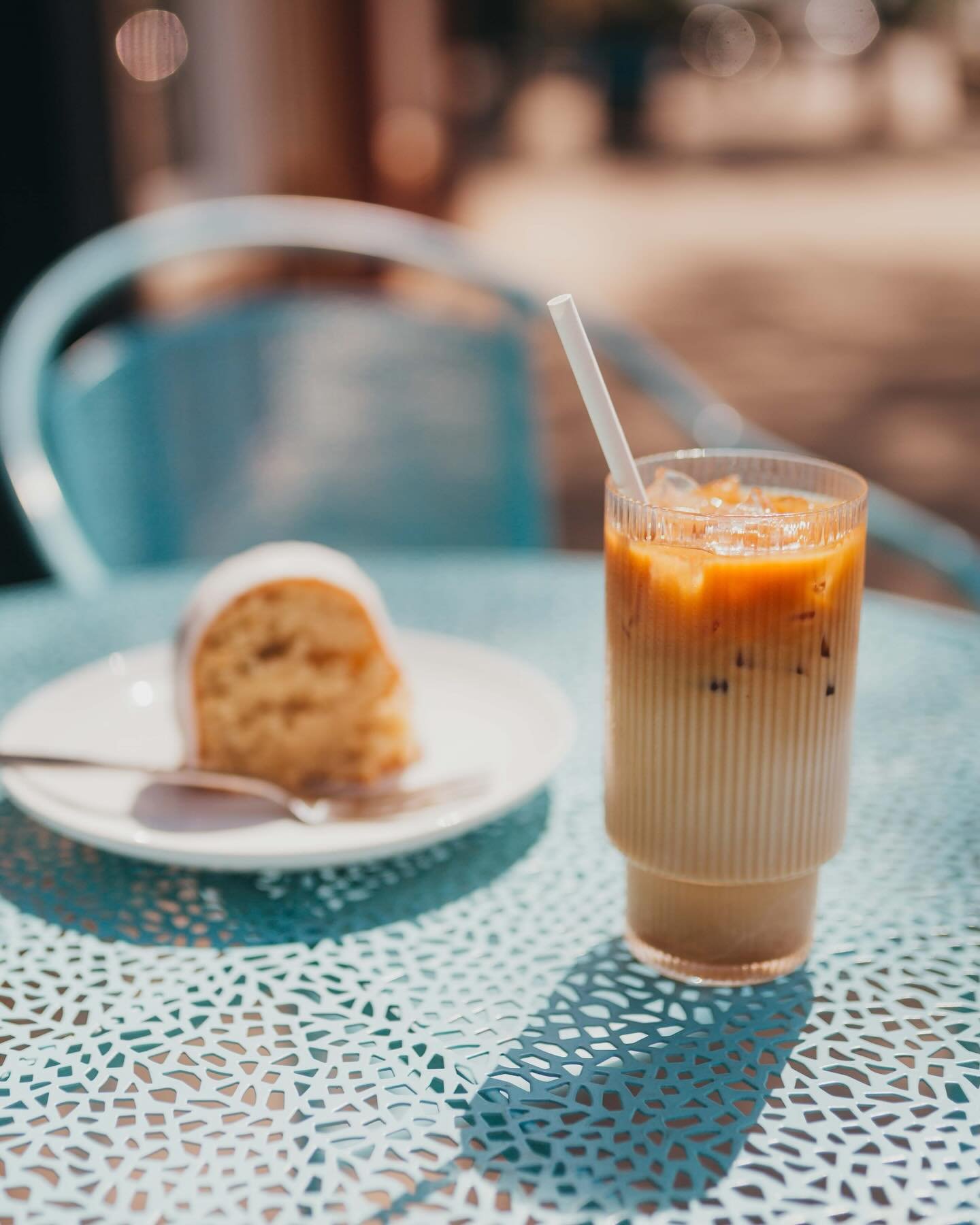 Spring seasonals 🌷 available now
&bull;Buzzing Blossom Latte
  lavender syrup + local honey

&bull;Strawberries &amp; Cream Cold Brew
  strawberry + vanilla sweet cream

&bull;Iced Salted Maple Latte
  organic maple syrup + Maldon sea salt + espress