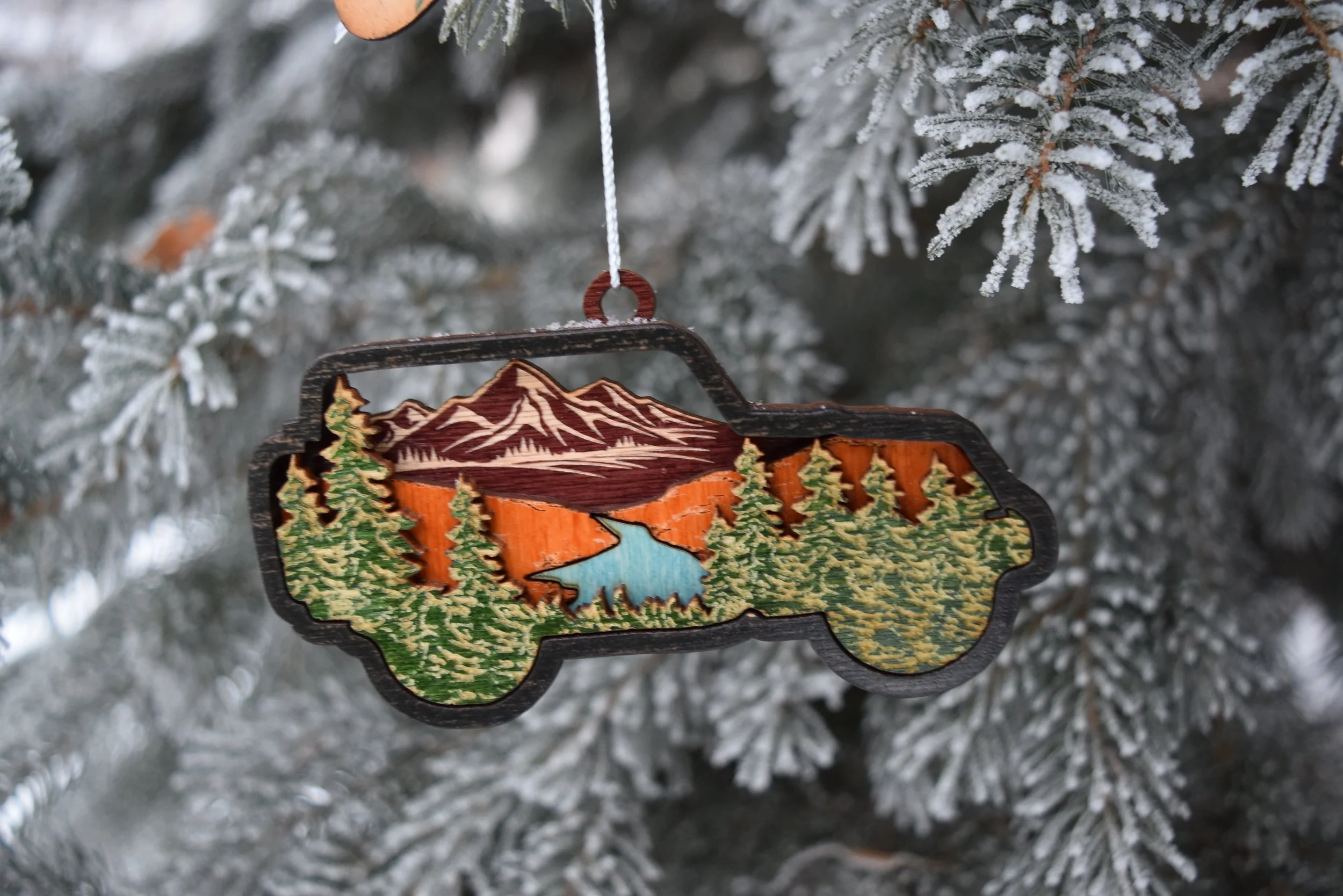Jeep Outline Mountain Scene Ornament