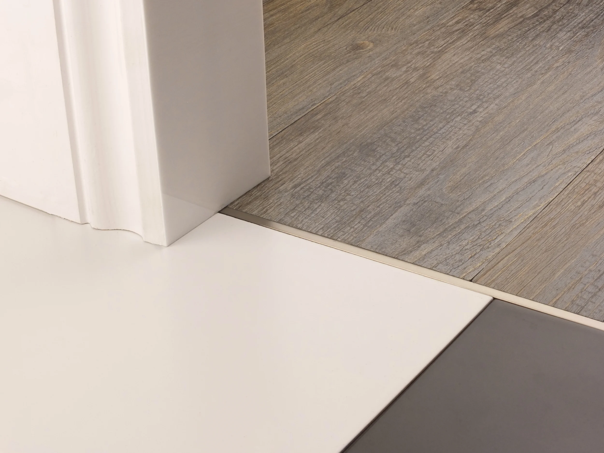 stairrods-doorbar-satin-nickeldivider-HFHF.jpg