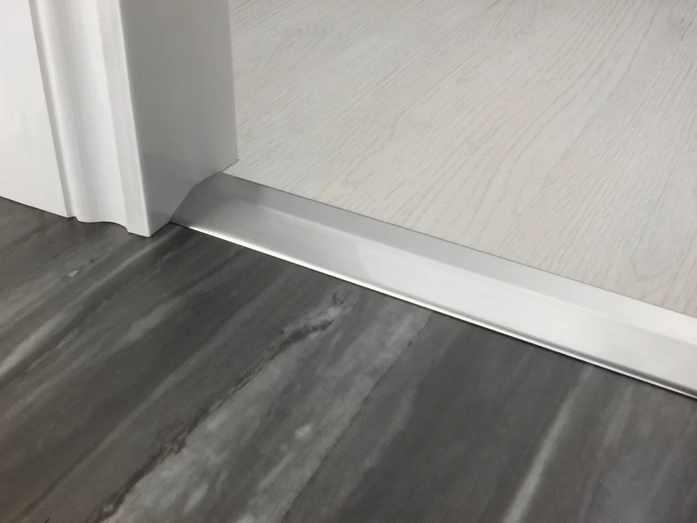 stairrods-doorbar-brushed-chrome-two-way-ramp-8-9mm.jpg