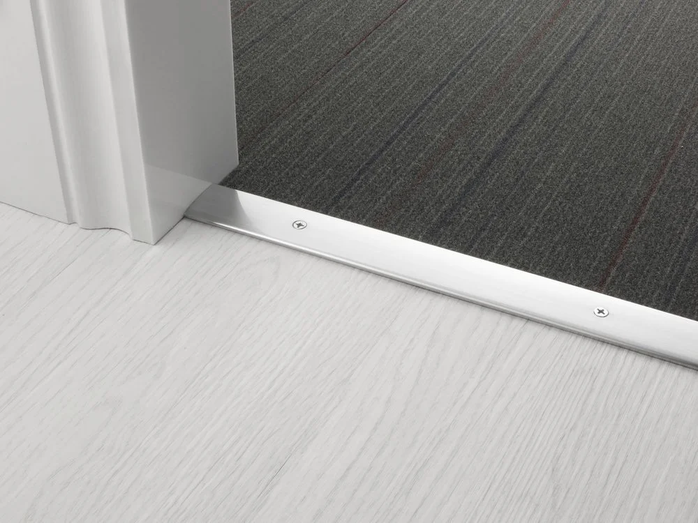 door_bar_cover-30mm_c2h_brushed_chrome.jpg