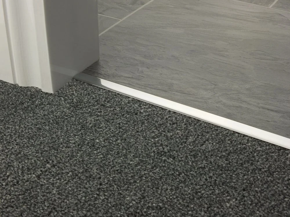door_bar_square_brushed_chrome_carpet_tile.jpg