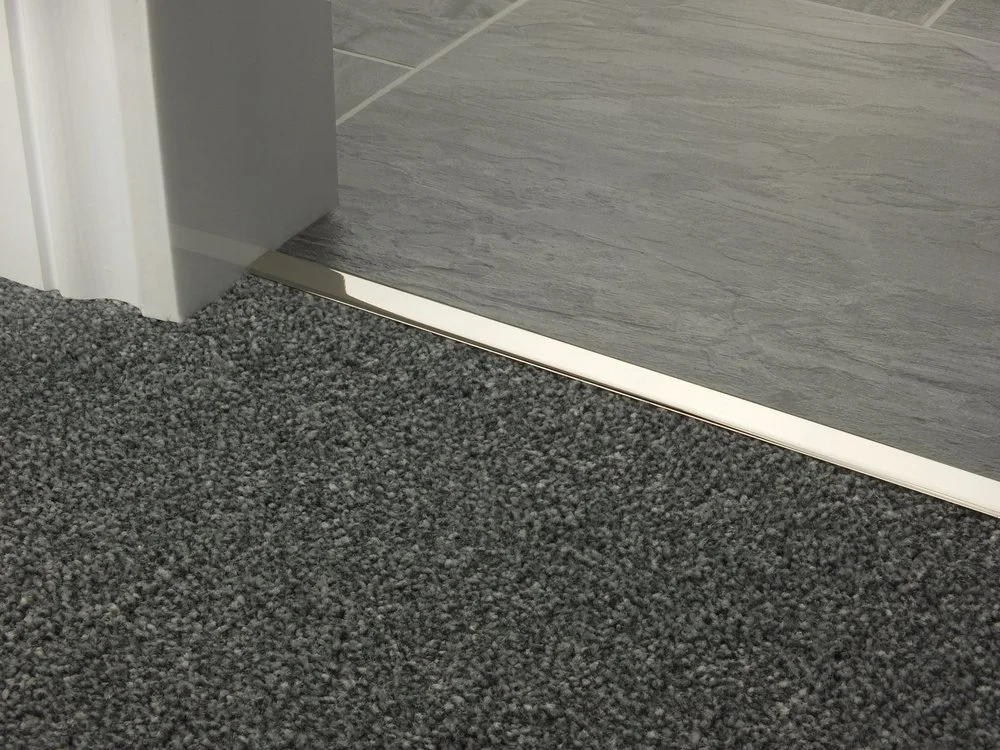 door_bar_square_polished_nickel_carpet_tile.jpg