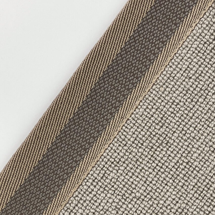 Robust Stripe B - Clara .jpg