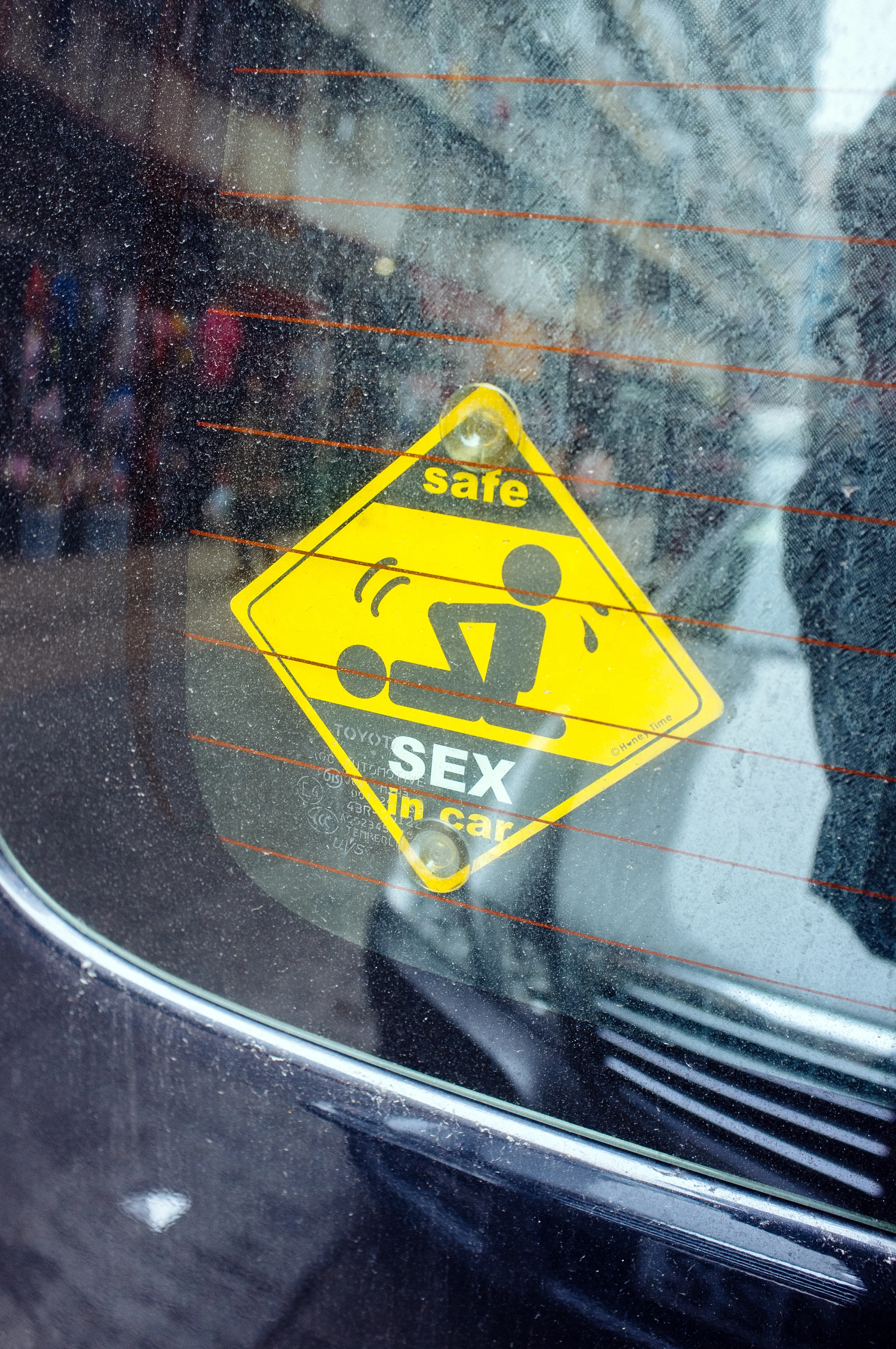 Safe Sex In Car.jpg