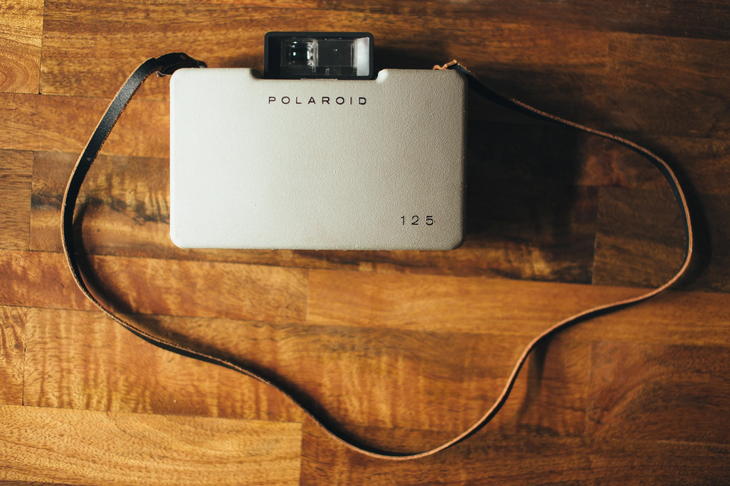 Polaroid 125 Closed.jpg