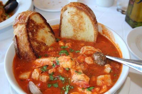 Scomas - Lazy Man Cioppino