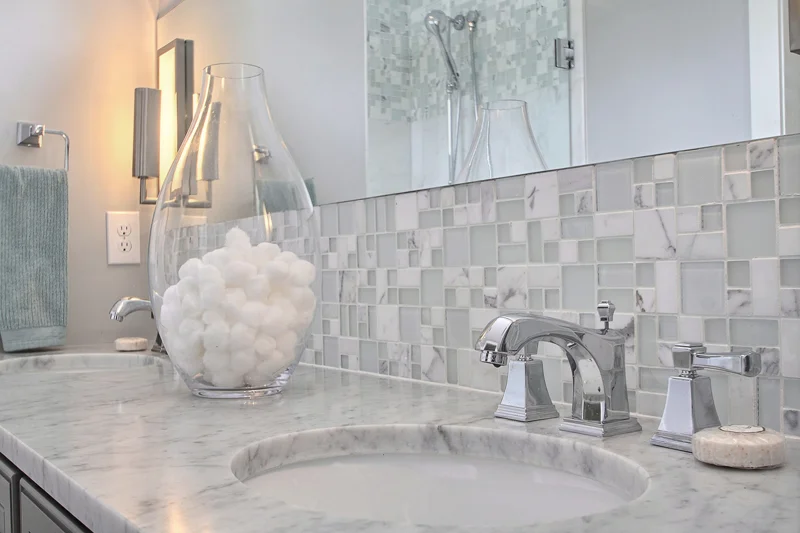 Bathroom Detail_WEB.jpg