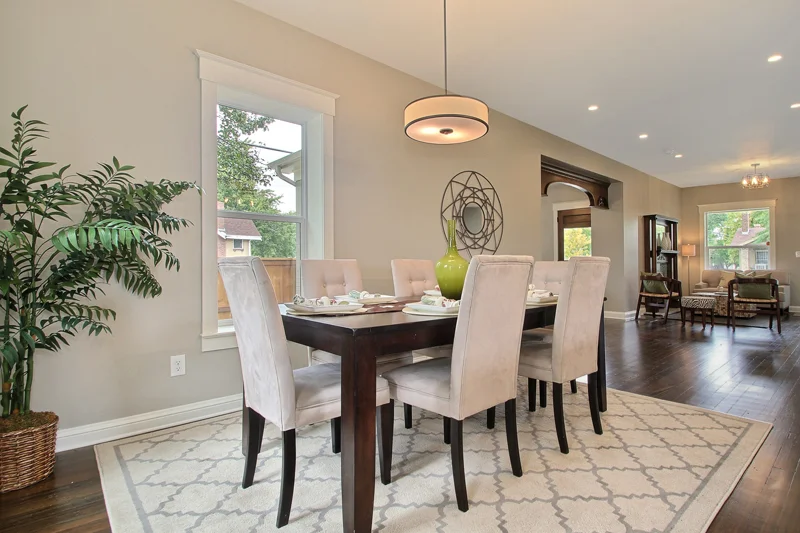 Dining Area 3_WEB.jpg