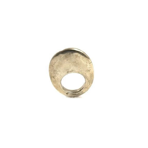 Simplisti ring