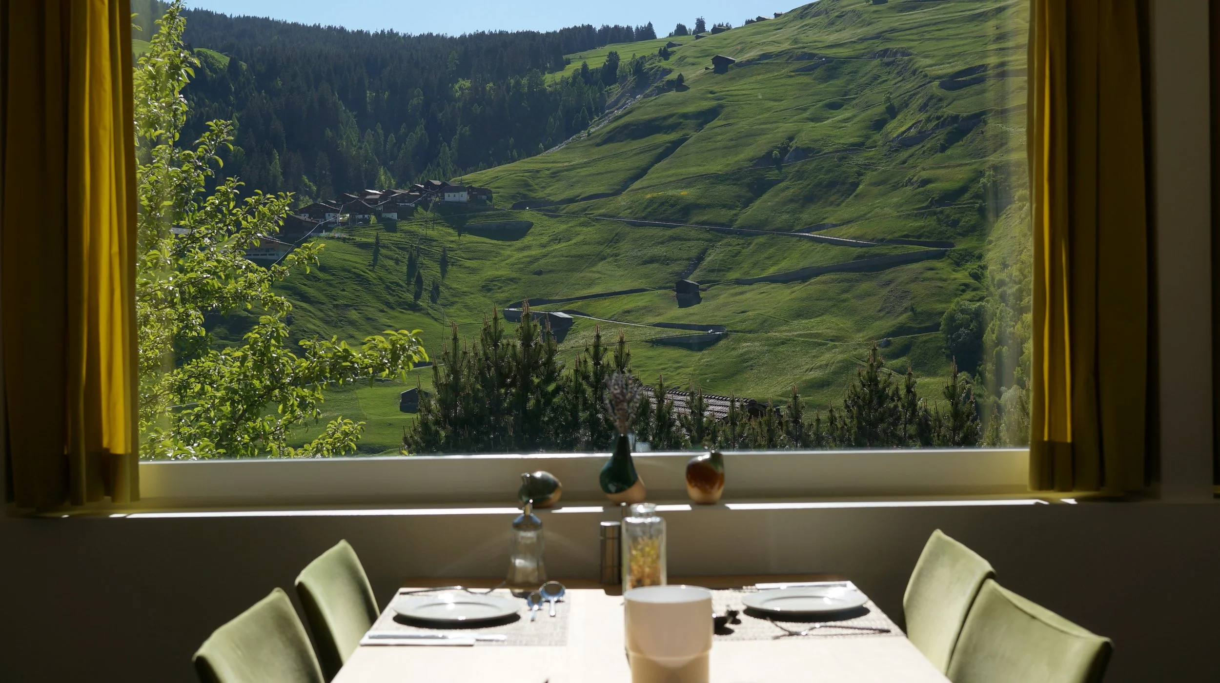 Vallatscha Sommer 2026-Blick aus Aurina.JPG