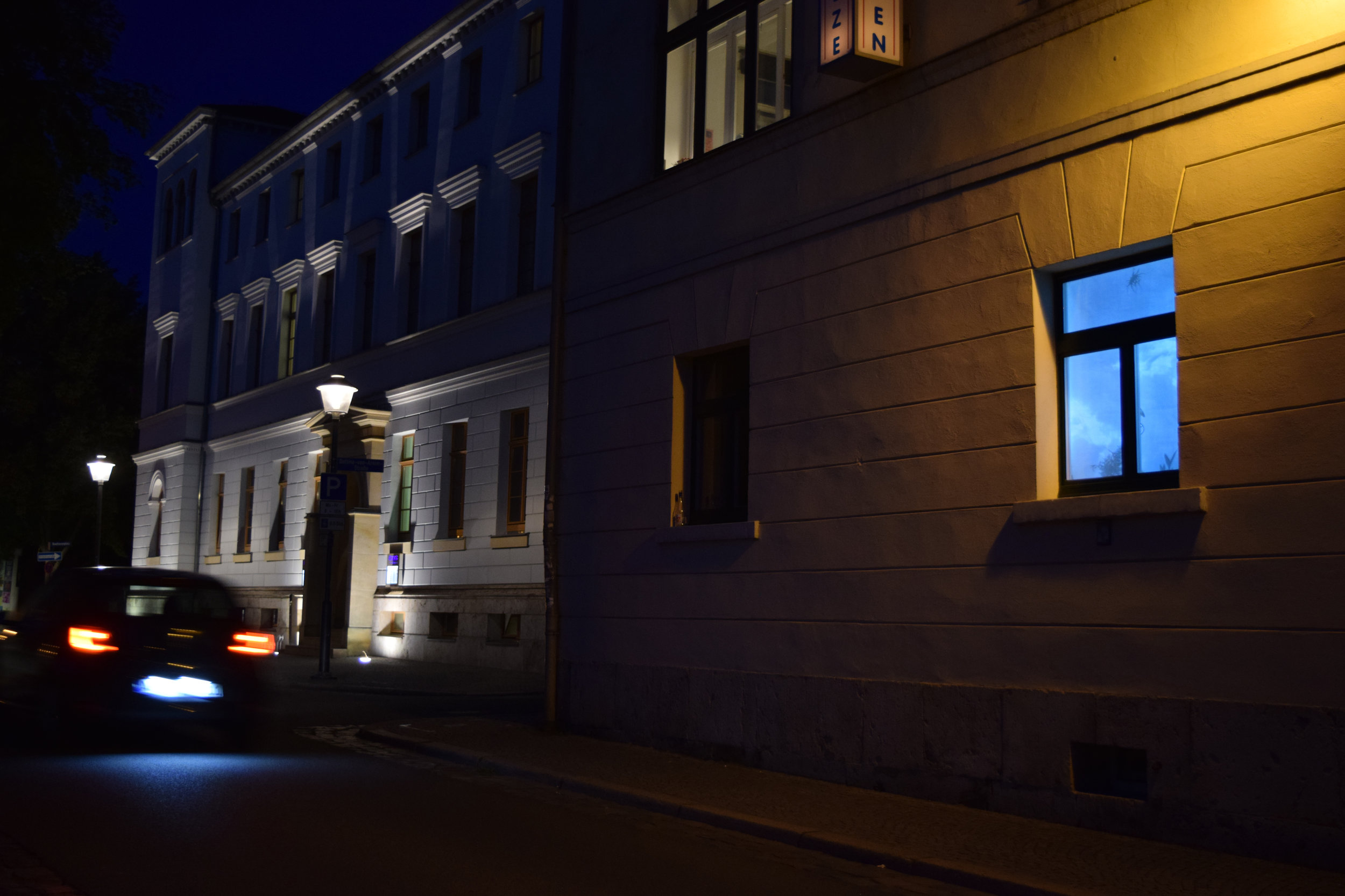 DSC_0375_copy.jpg
