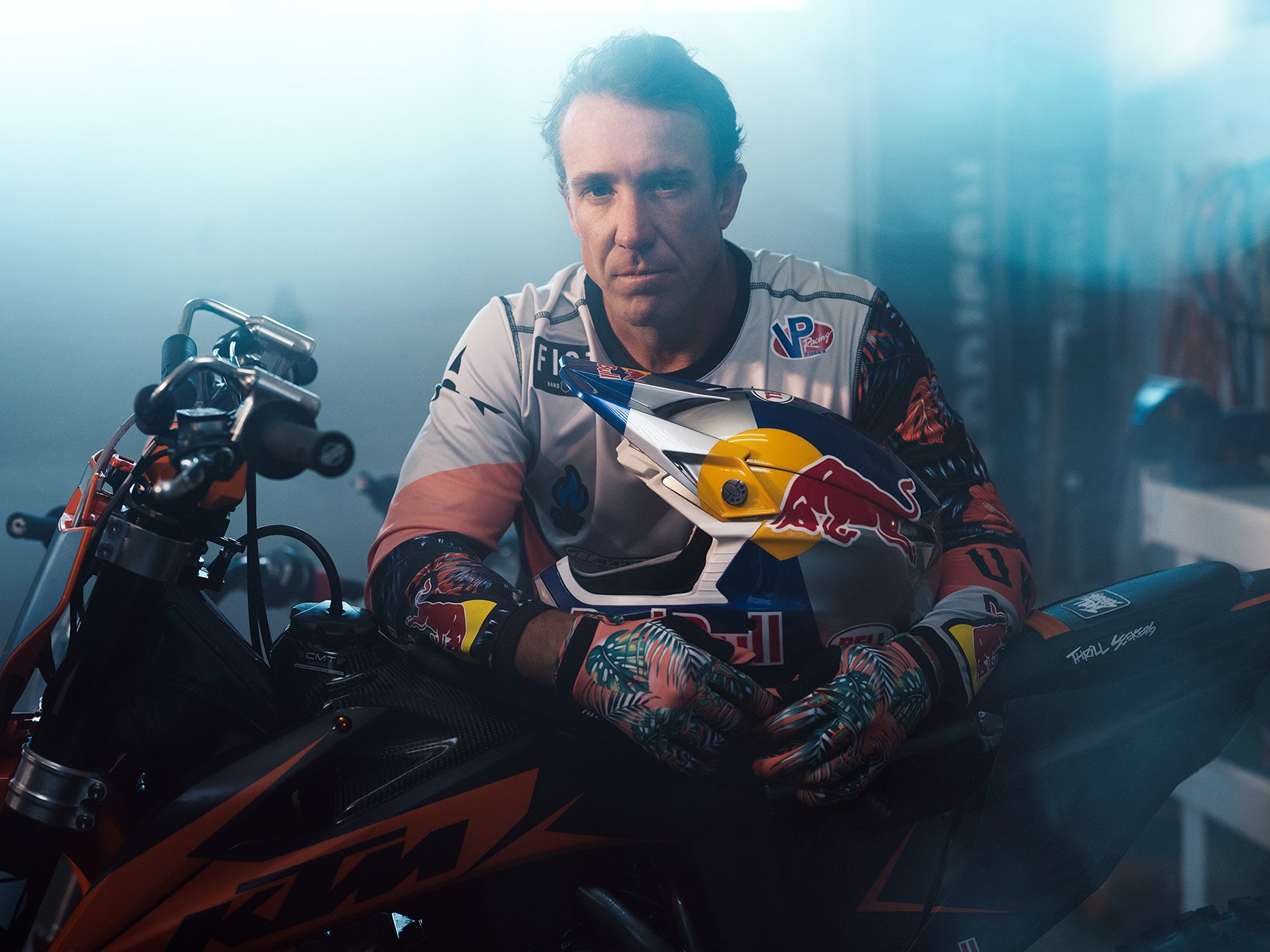 AaronAnderson_Portrait_Robbie-Maddison_Redbull_Moto_75.jpg