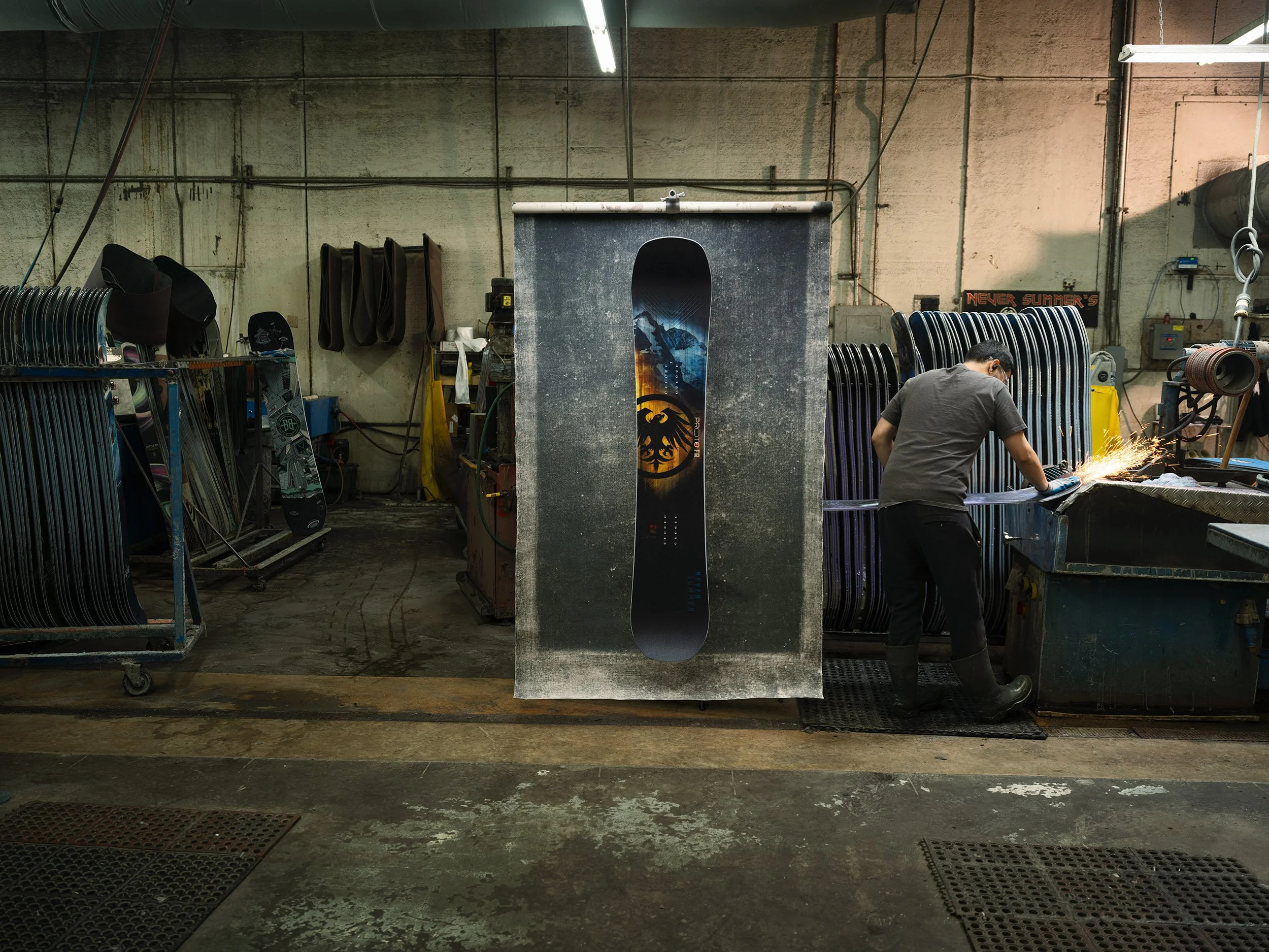 NeverSummer_Factory_2107_M_Proto_FR_Composite-WEB.jpg