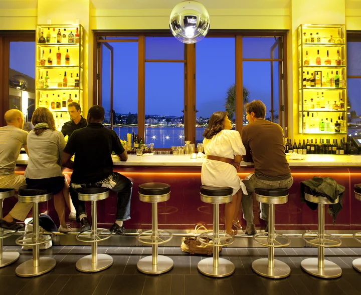 Bar_004.jpg