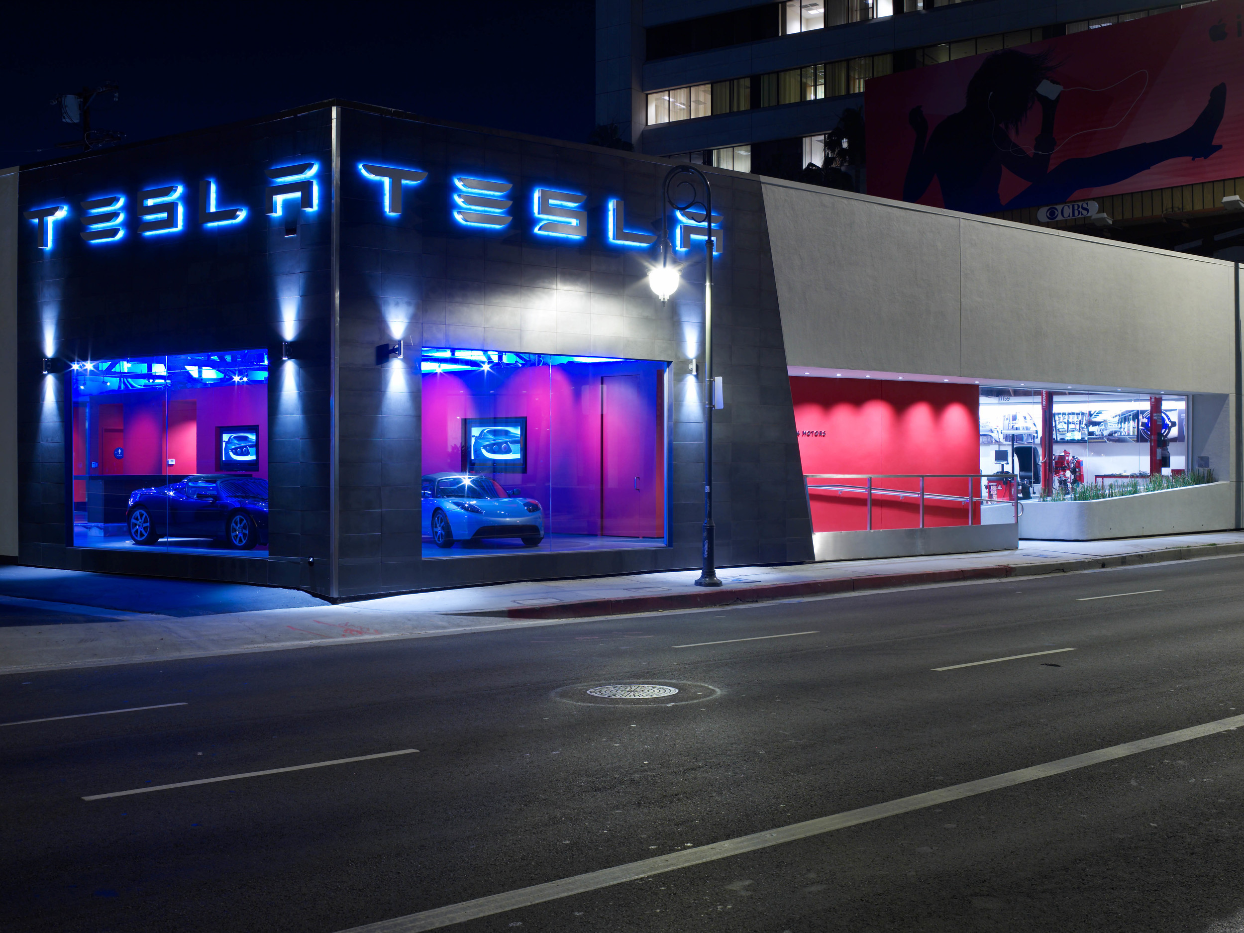 Tesla LA (6)_LR.jpg