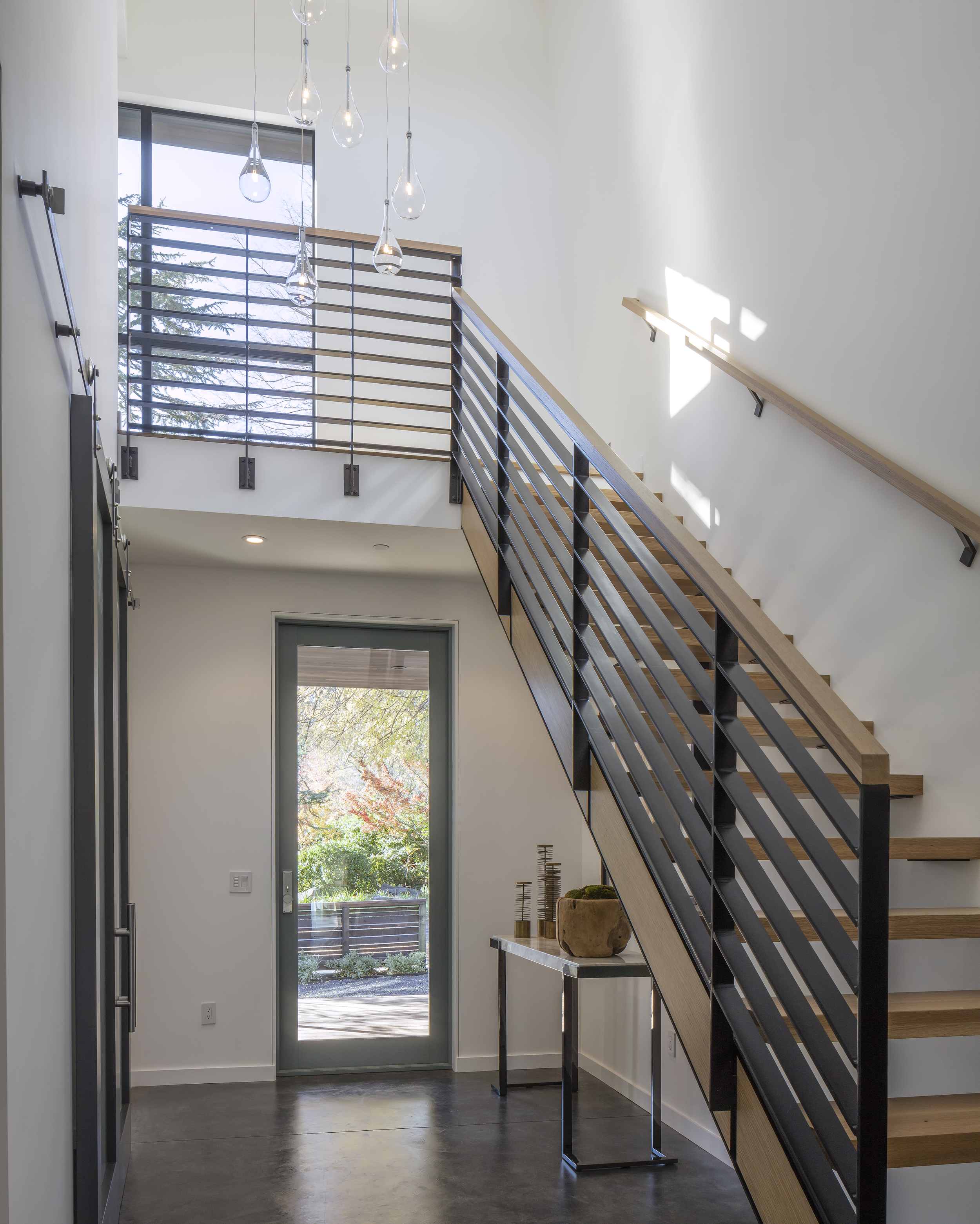 modern_home_interior_stairs_lighting_napa.jpg