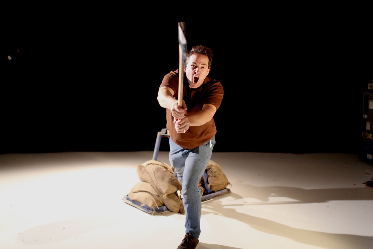 Axeman Nik Lachajczak (Photo: Paula Binnie)