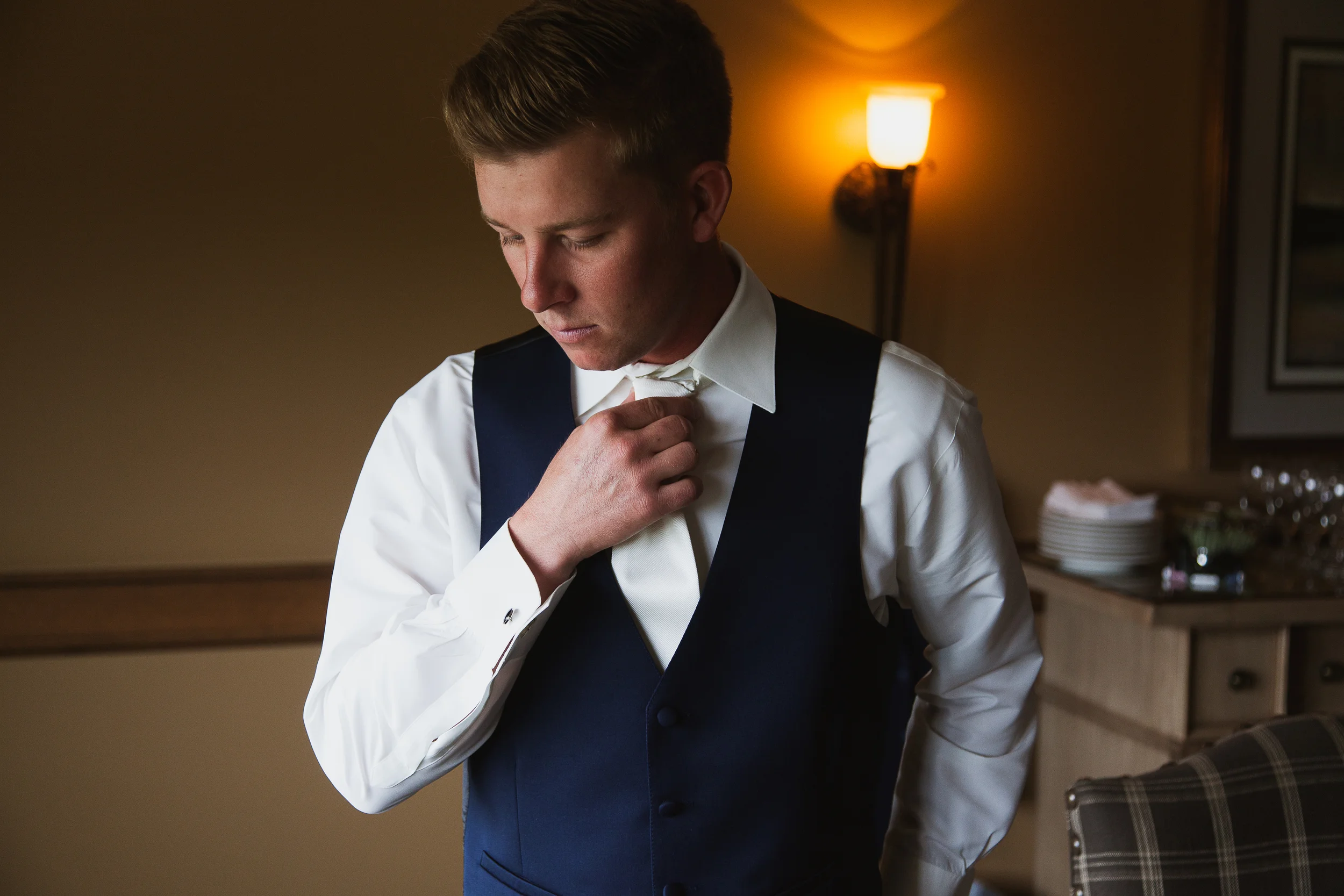 LINDSTROM-GUYS-PREP---10.jpg