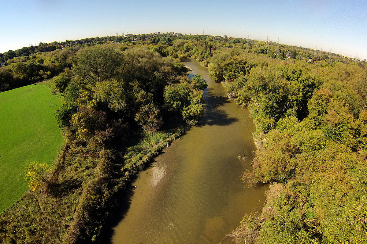 Overlooking the Humber River in northwest Toronto – o ne of many areas Line 9B crosses. Photo by Dylan Neild. August 2013.