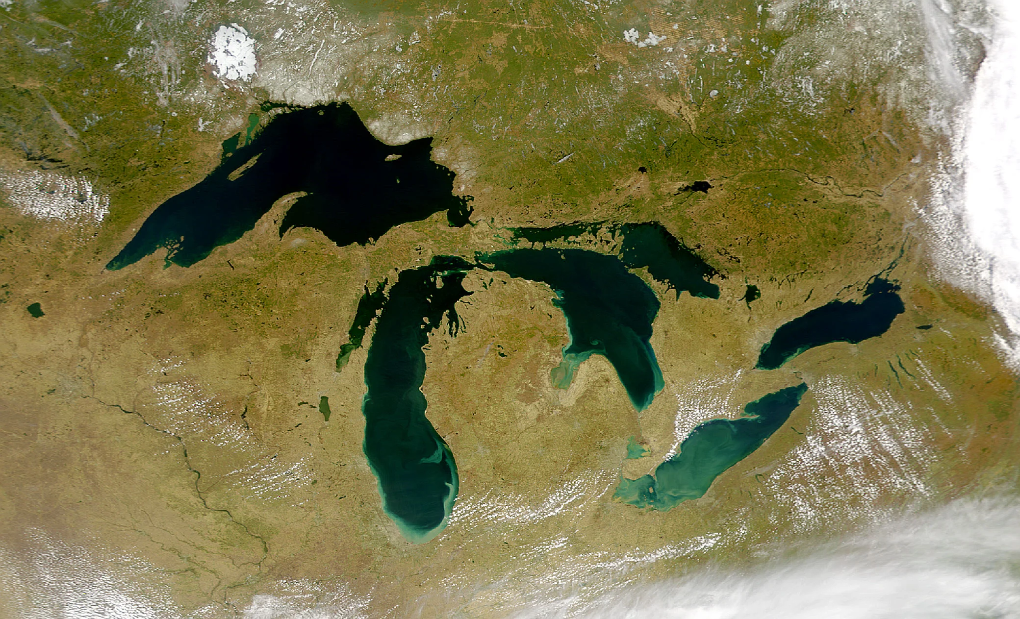 The Great Lakes viewed from above. (Image via NASA Visible Earth )