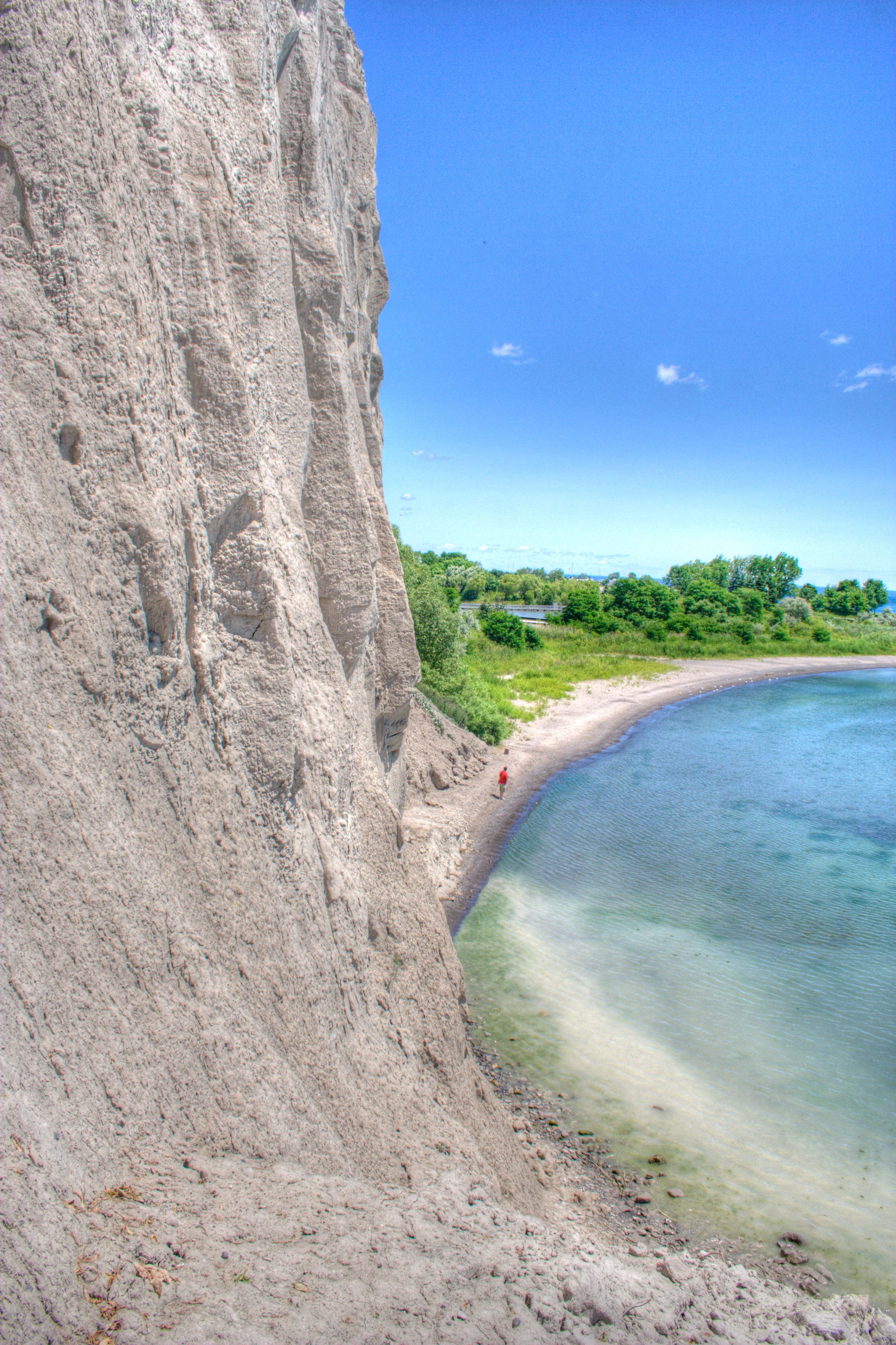 Sandy light brown, full photo. (Photo by Derek Tsang )