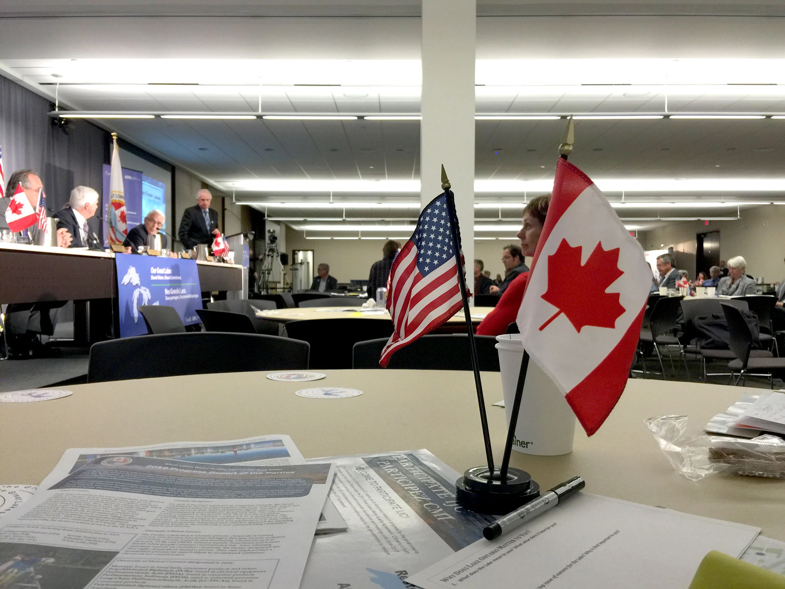 Discussing the Great Lakes for both sides of the border at the 2016 Great Lakes Public Forum. (Photo by Ruby Pajares)
