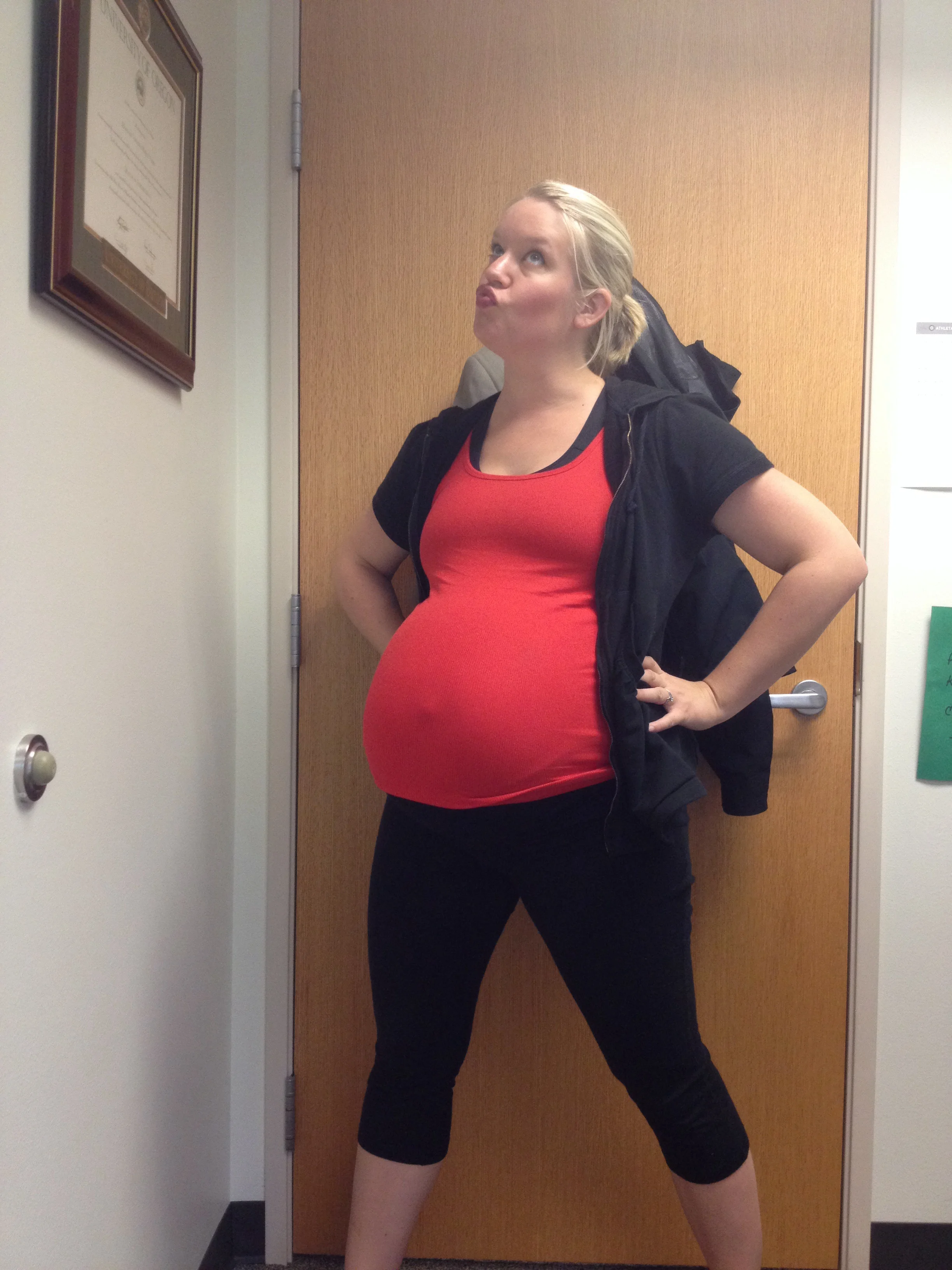 I can doooo it! 8 months pregnant, going to class.