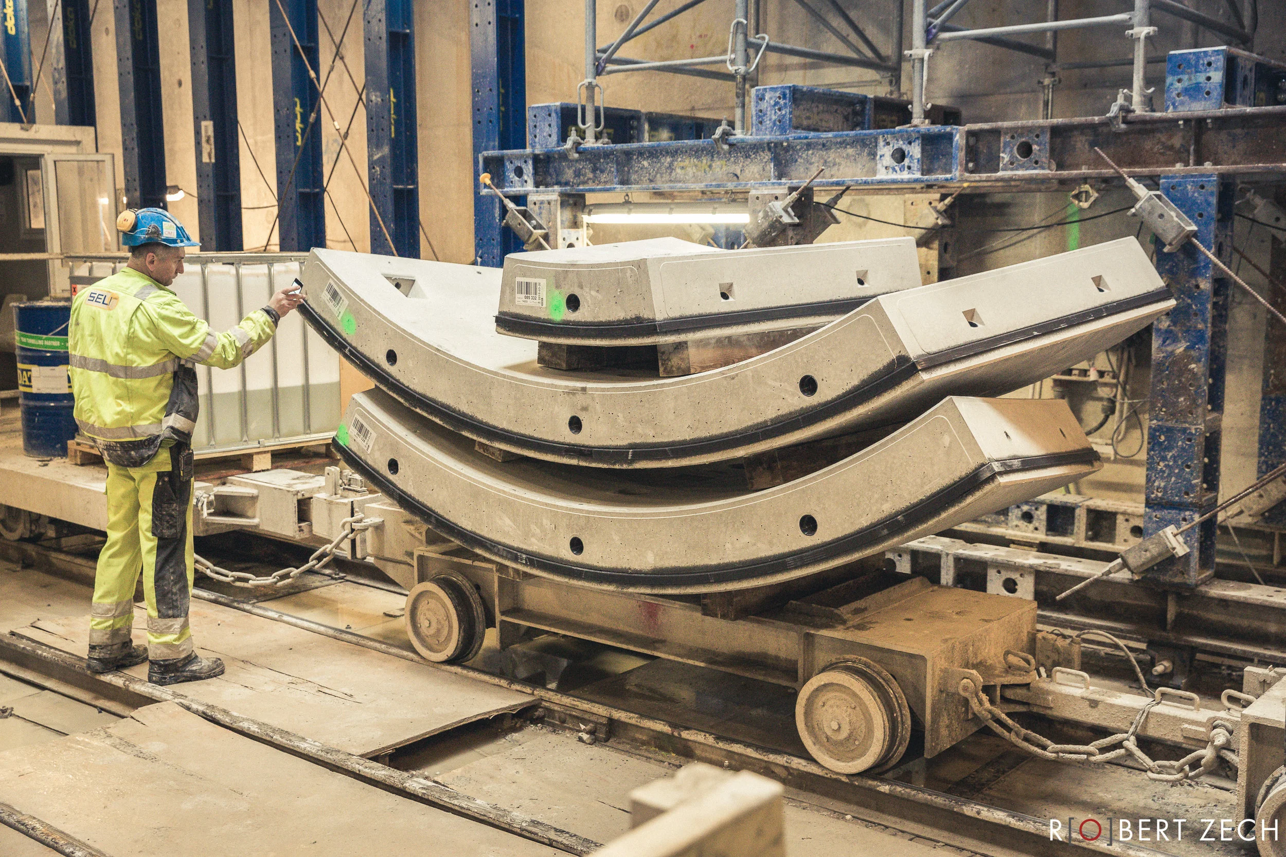 Tunnelbauexkursion_Mai2015_ZECH-109.jpg