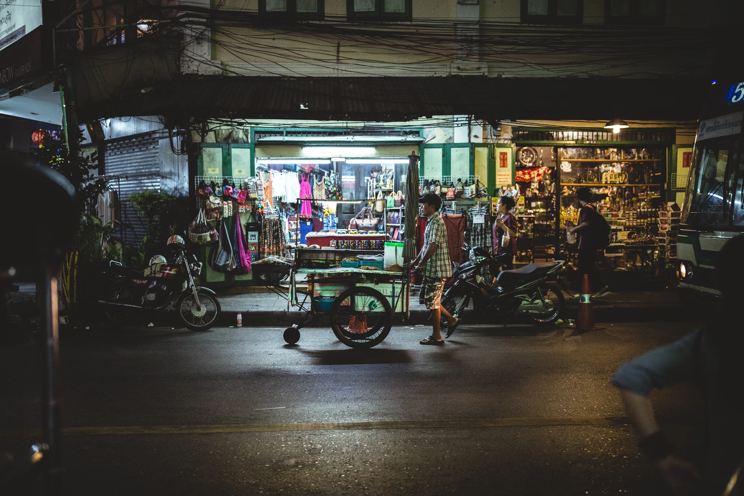 BKK.1389.jpg