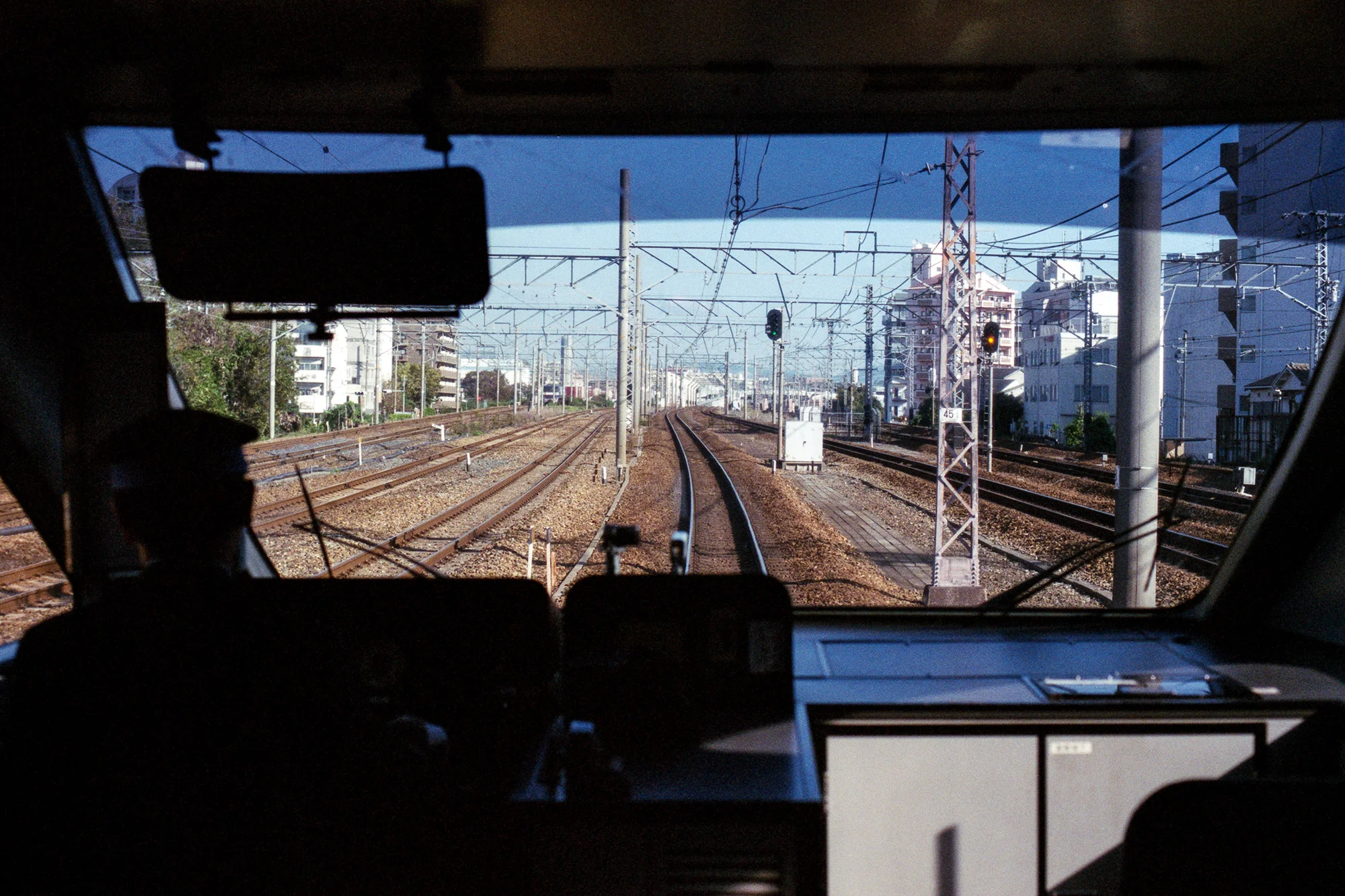 KIX_S400_1.0009_2k.jpg