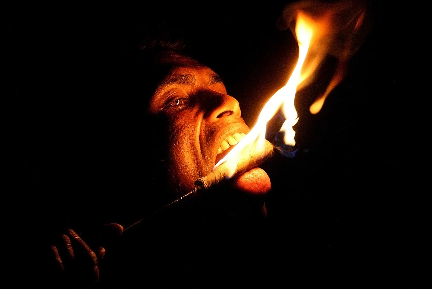 Fire Eater, Kandi, Sri Lanka