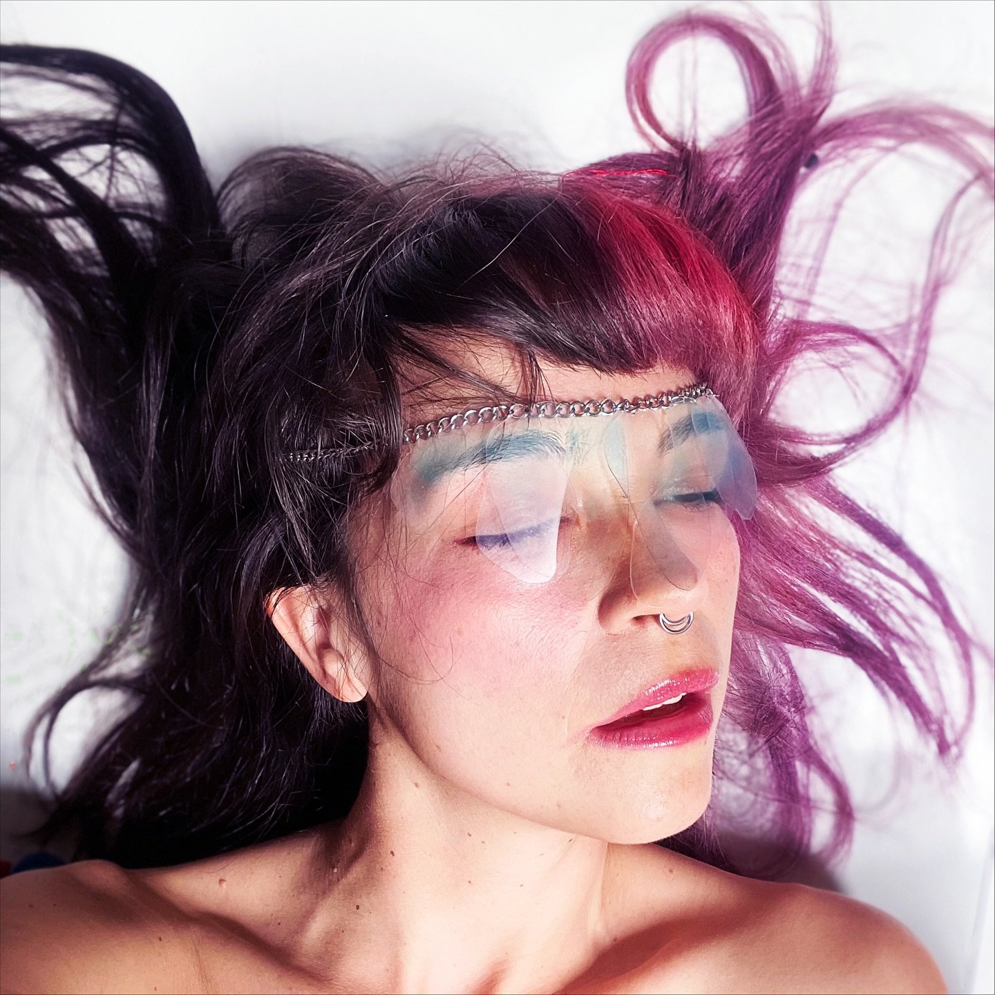 High Trust High Stakes is out today!!
Grateful for your hearts and ears and nice vibes ❤️
It&rsquo;s been a long way and so happy to be riding this wave of creative energy 🌊 

Stay tuned for more about the tune 🤗🖤

1. High Trust High Stakes cover 