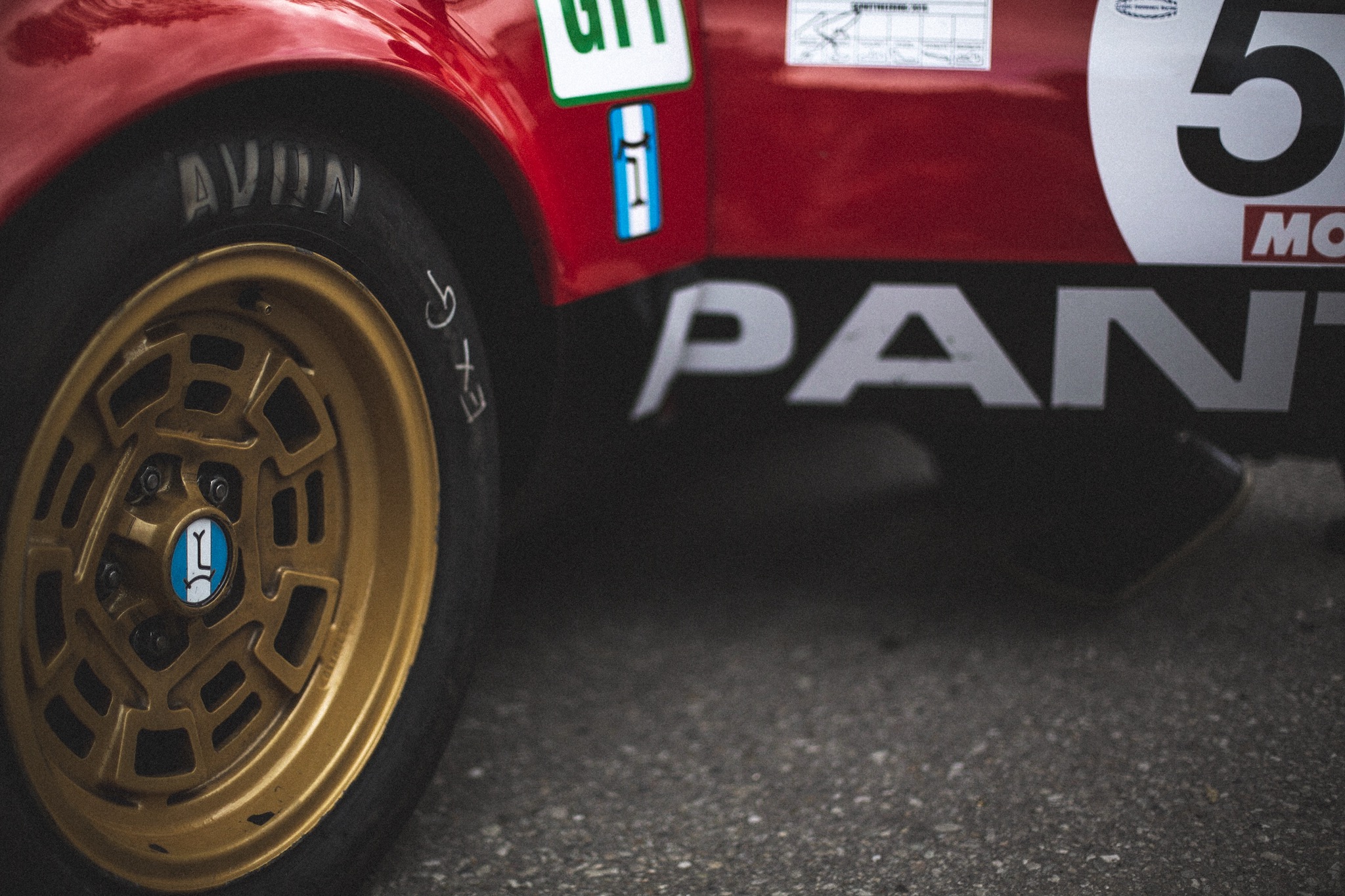 Vehicle Spotlight // DeTomaso Pantera