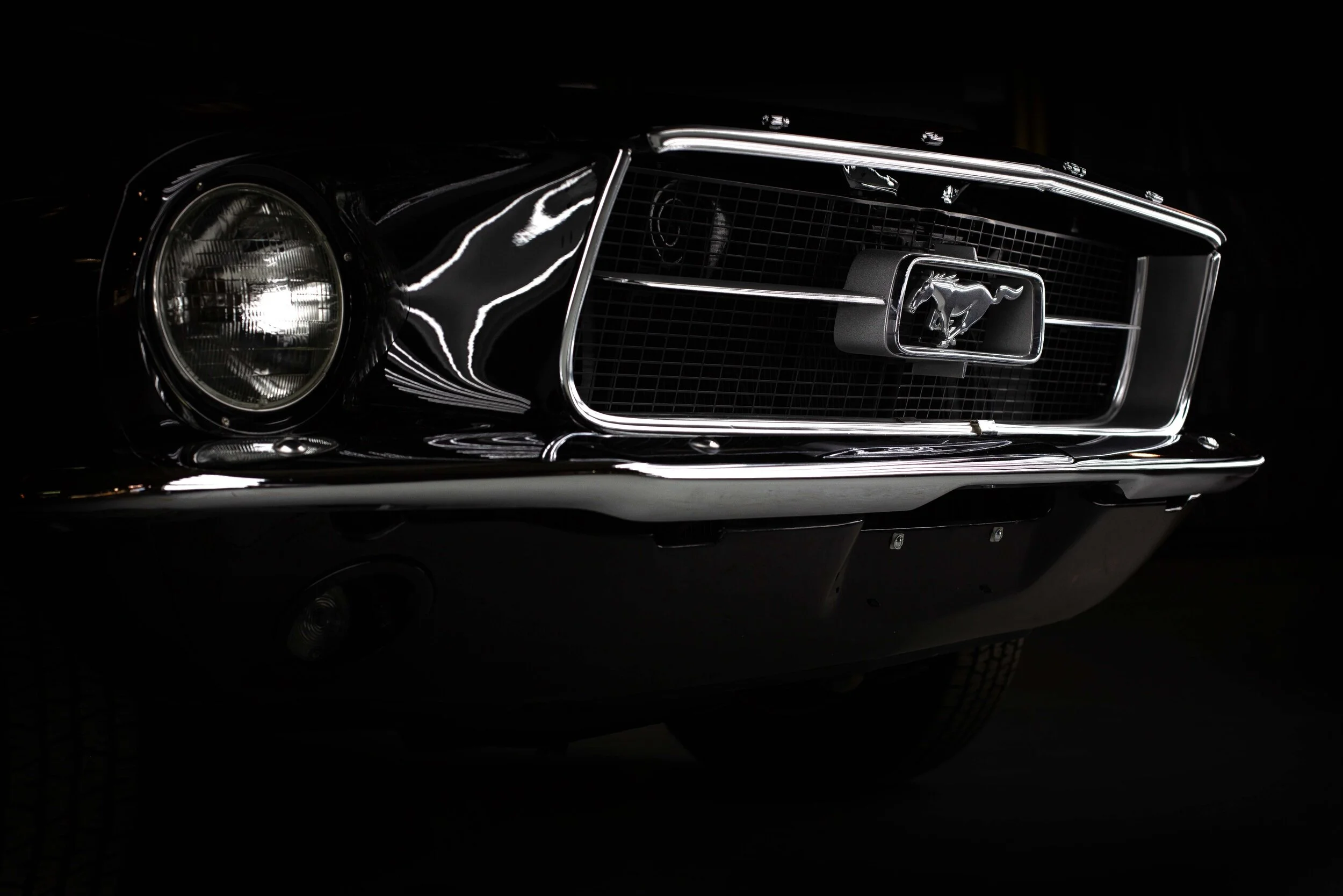 front grille_small.jpg