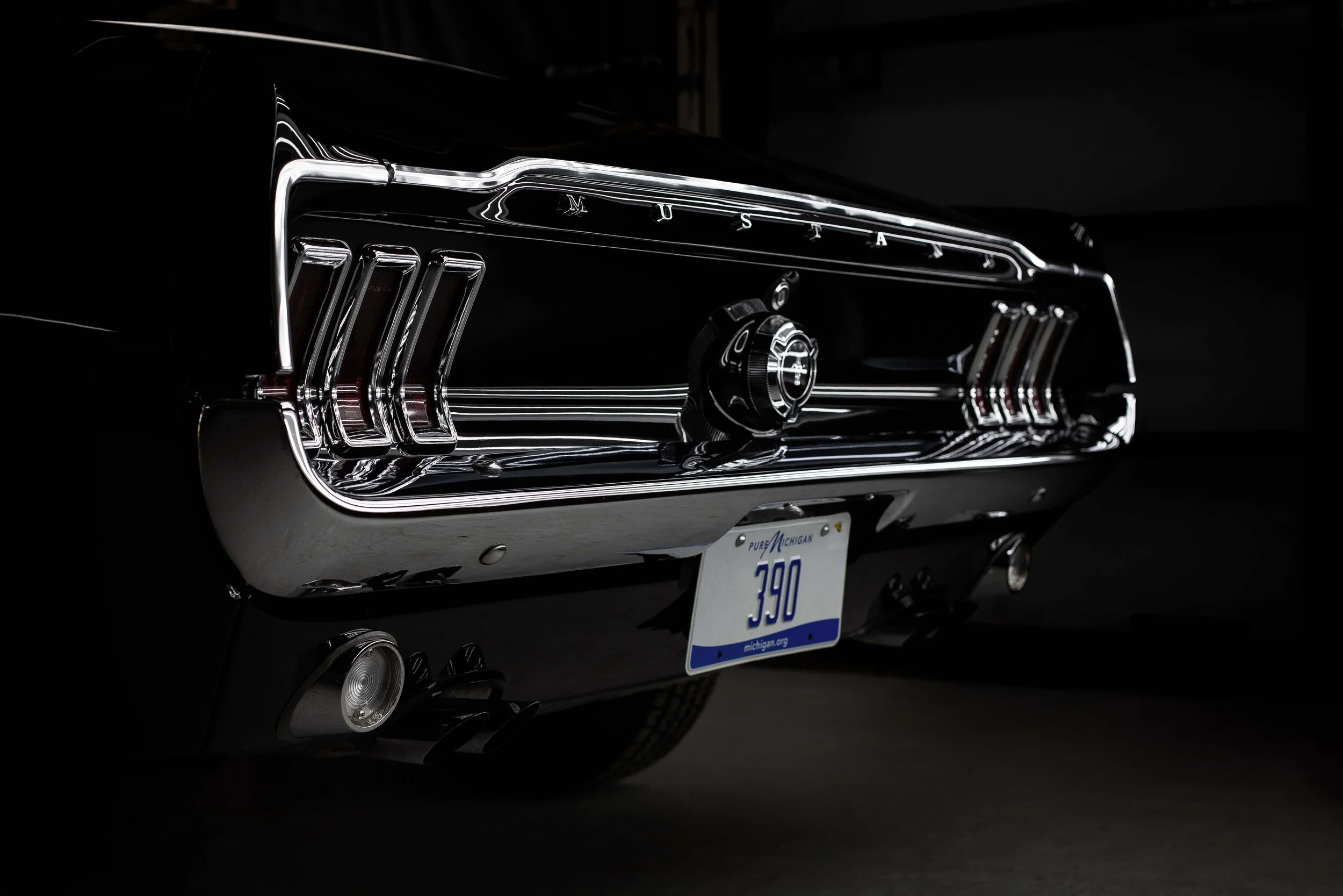 Rear Detail_small.jpg