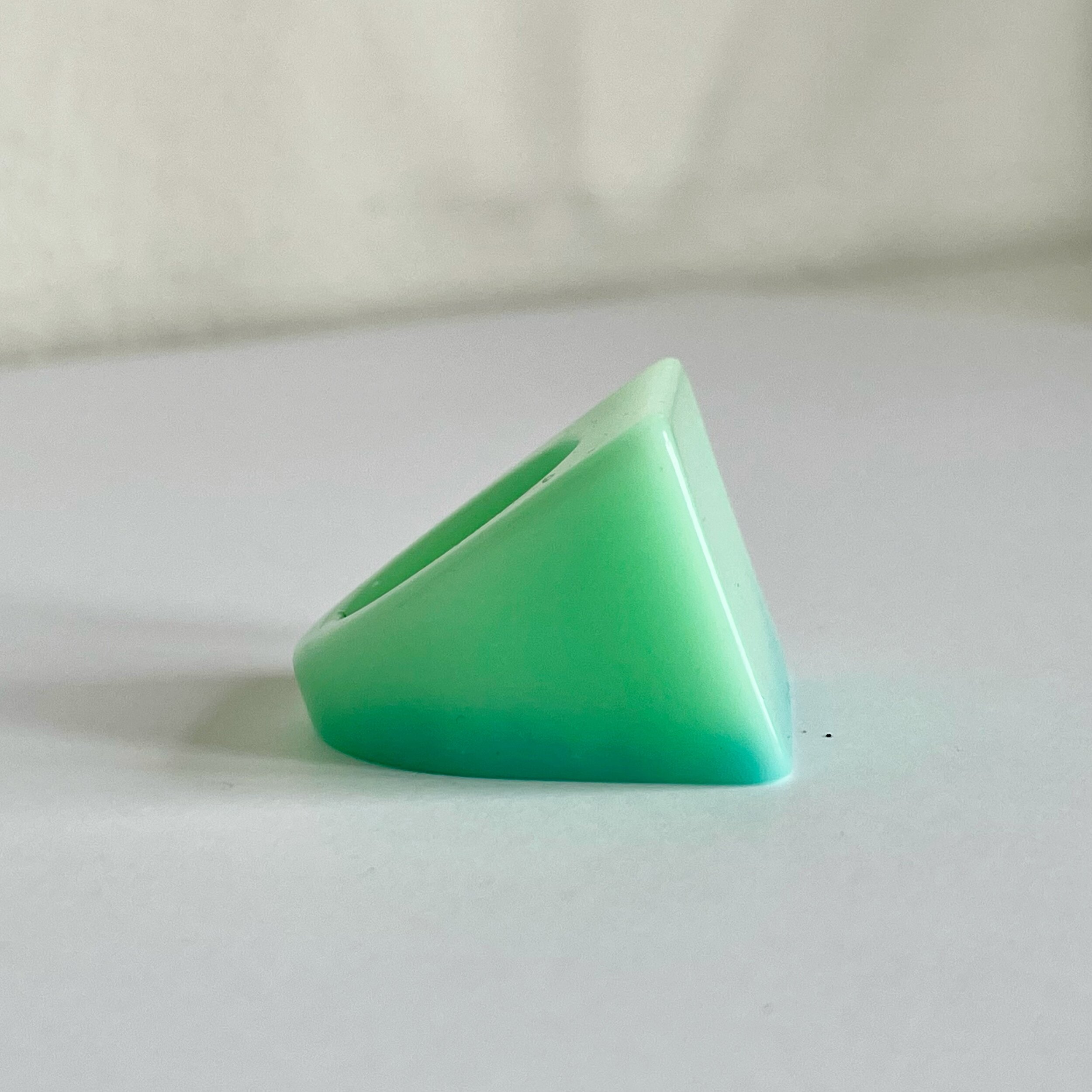 mint leaves I sz 7.5