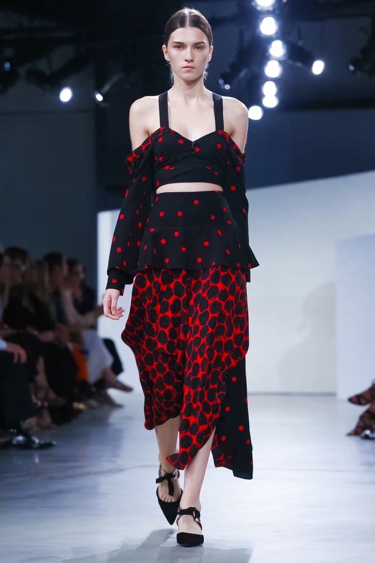 Proenza Schouler SS16 - off the shoulder, mid-riff & ruffles